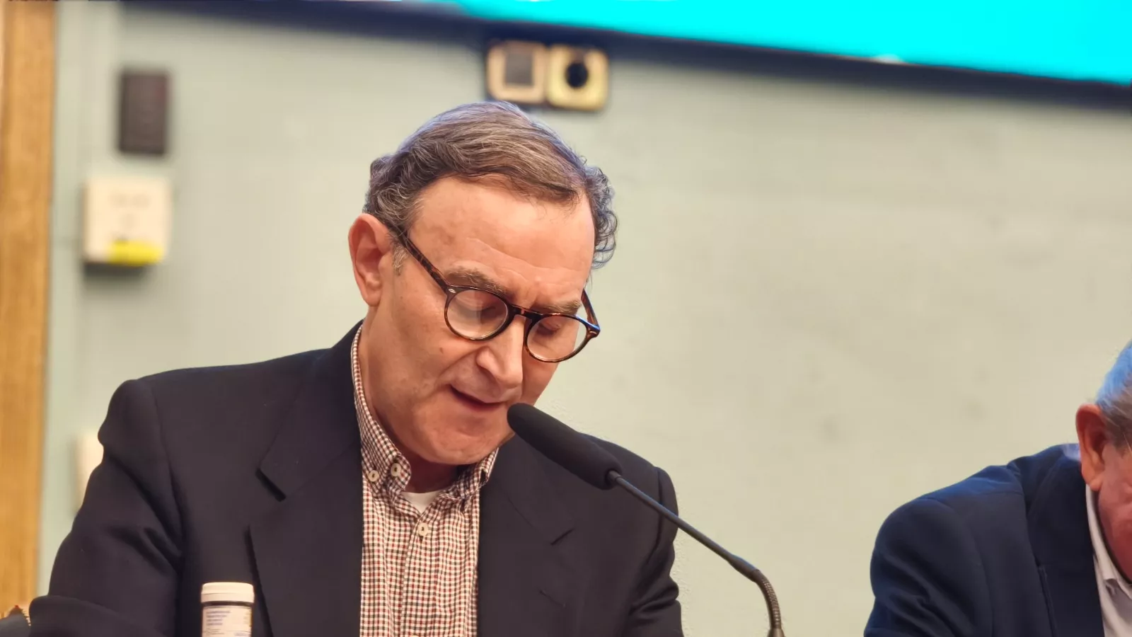 Presentación del libro "Entre el dolor y la esperanza: el arte de elegir bien" de María Ángeles García Soto. Foto María José Sampietro Brosed