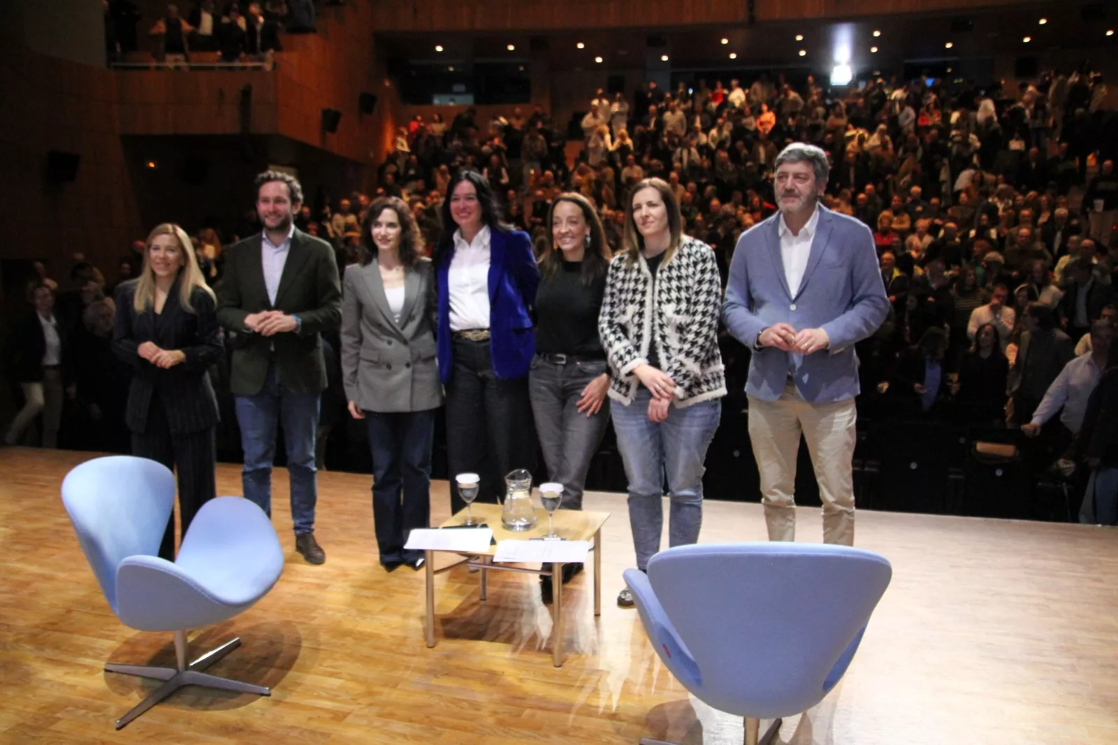 Isabel Díaz Ayuso en el Palacio de Congresos de Huesca. Foto Carlos Neofato