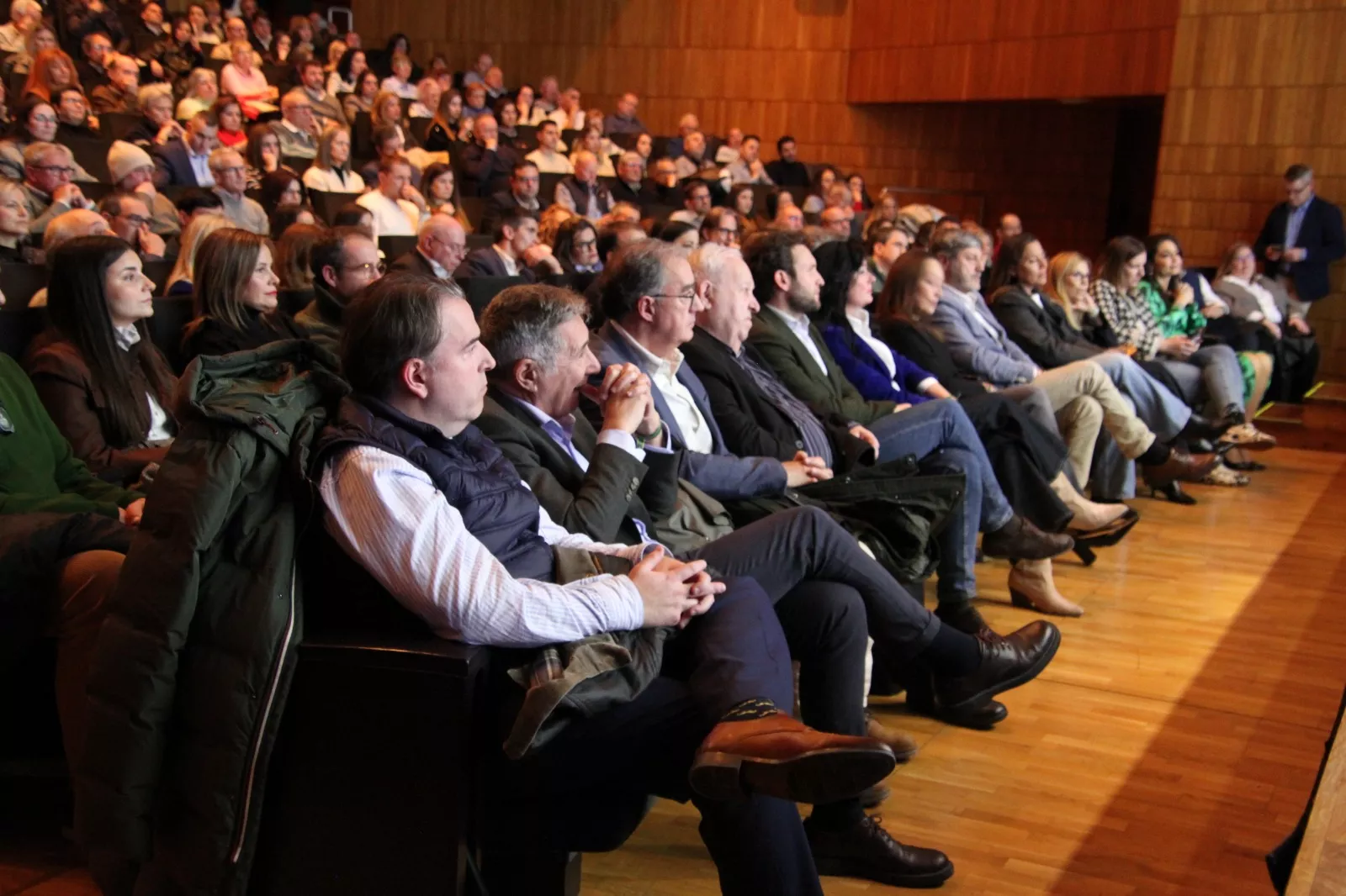 Isabel Díaz Ayuso en el Palacio de Congresos de Huesca. Foto Carlos Neofato
