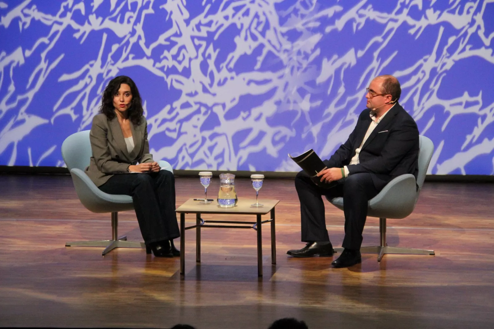 Isabel Díaz Ayuso en el Palacio de Congresos de Huesca. Foto Carlos Neofato