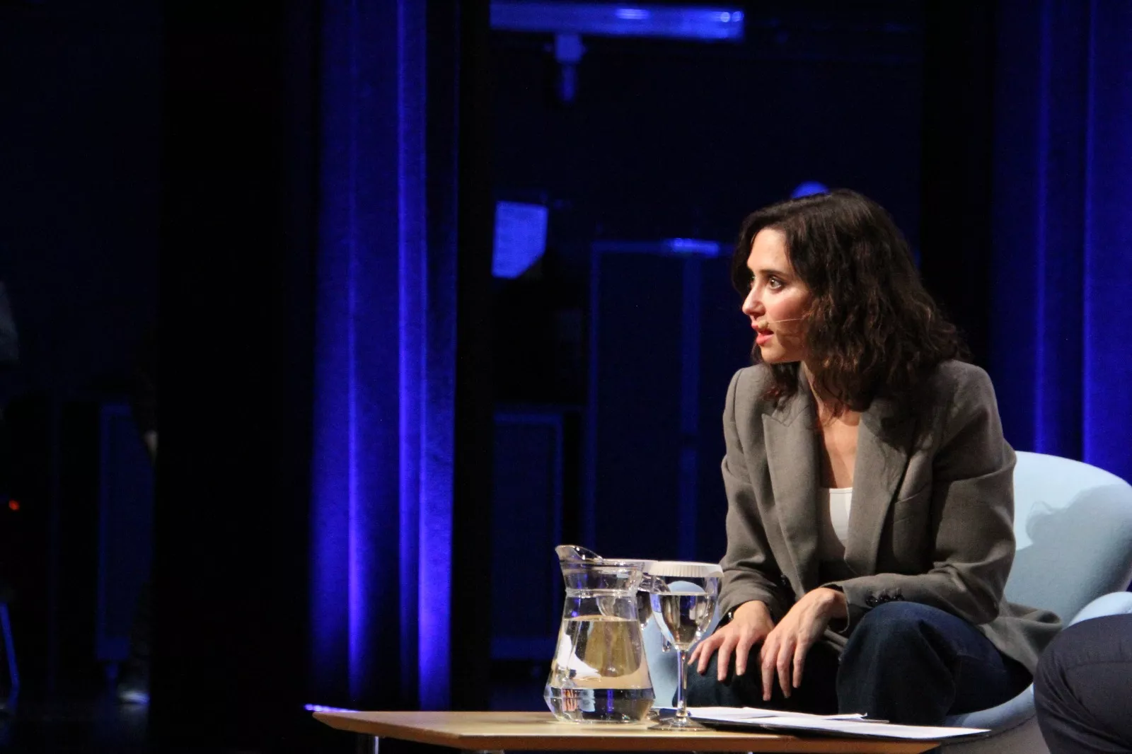 Isabel Díaz Ayuso en el Palacio de Congresos de Huesca. Foto Carlos Neofato