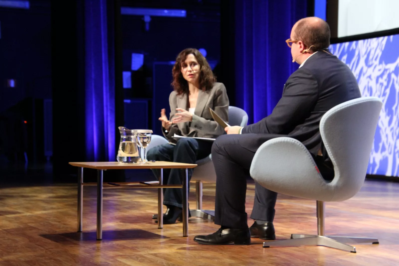 Isabel Díaz Ayuso en el Palacio de Congresos de Huesca. Foto Carlos Neofato