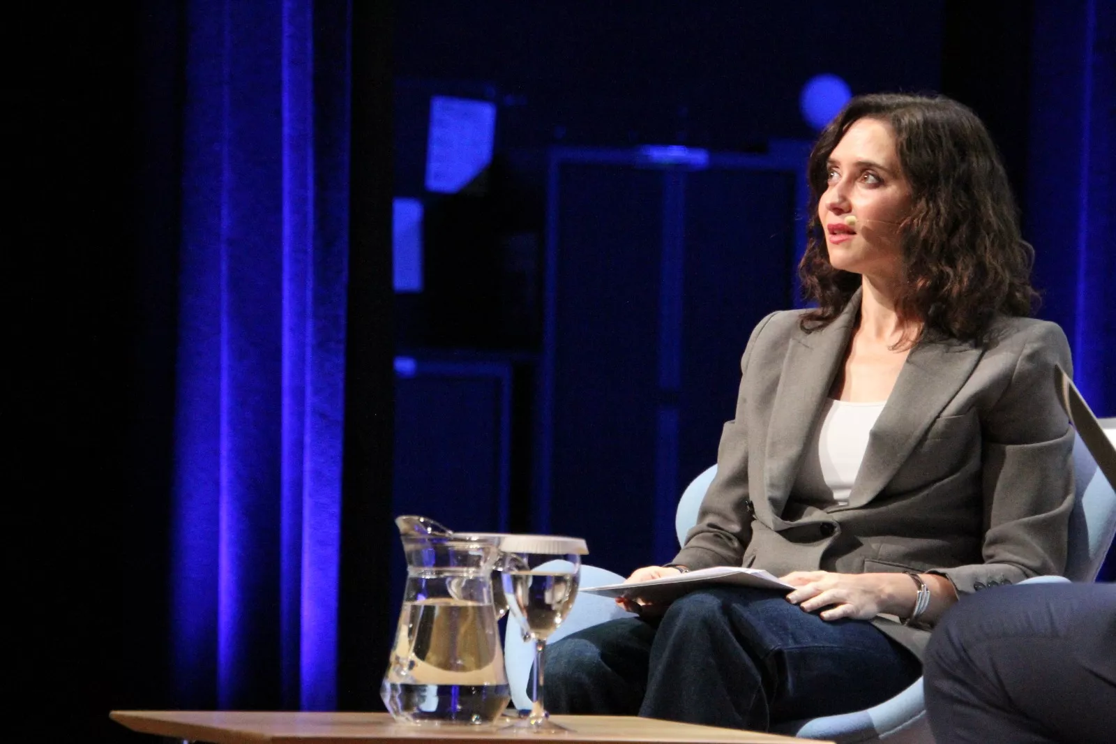Isabel Díaz Ayuso en el Palacio de Congresos de Huesca. Foto Carlos Neofato