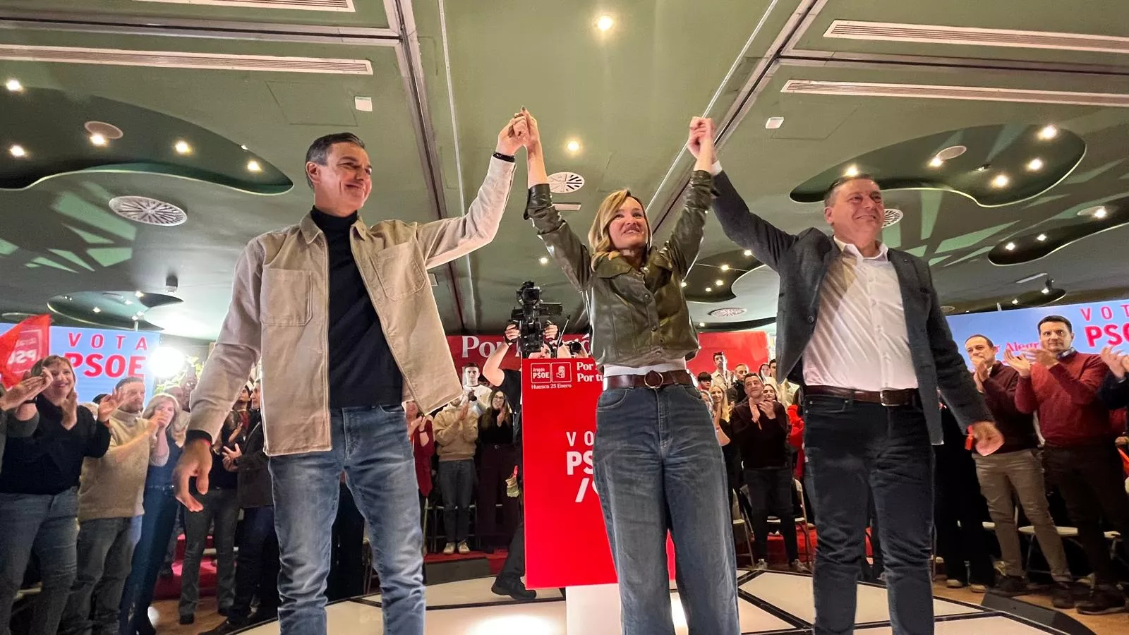 Acto electoral del PSOE con Pedro Sánchez y Pilar Alegría en Huesca. Foto Mercedes Manterola