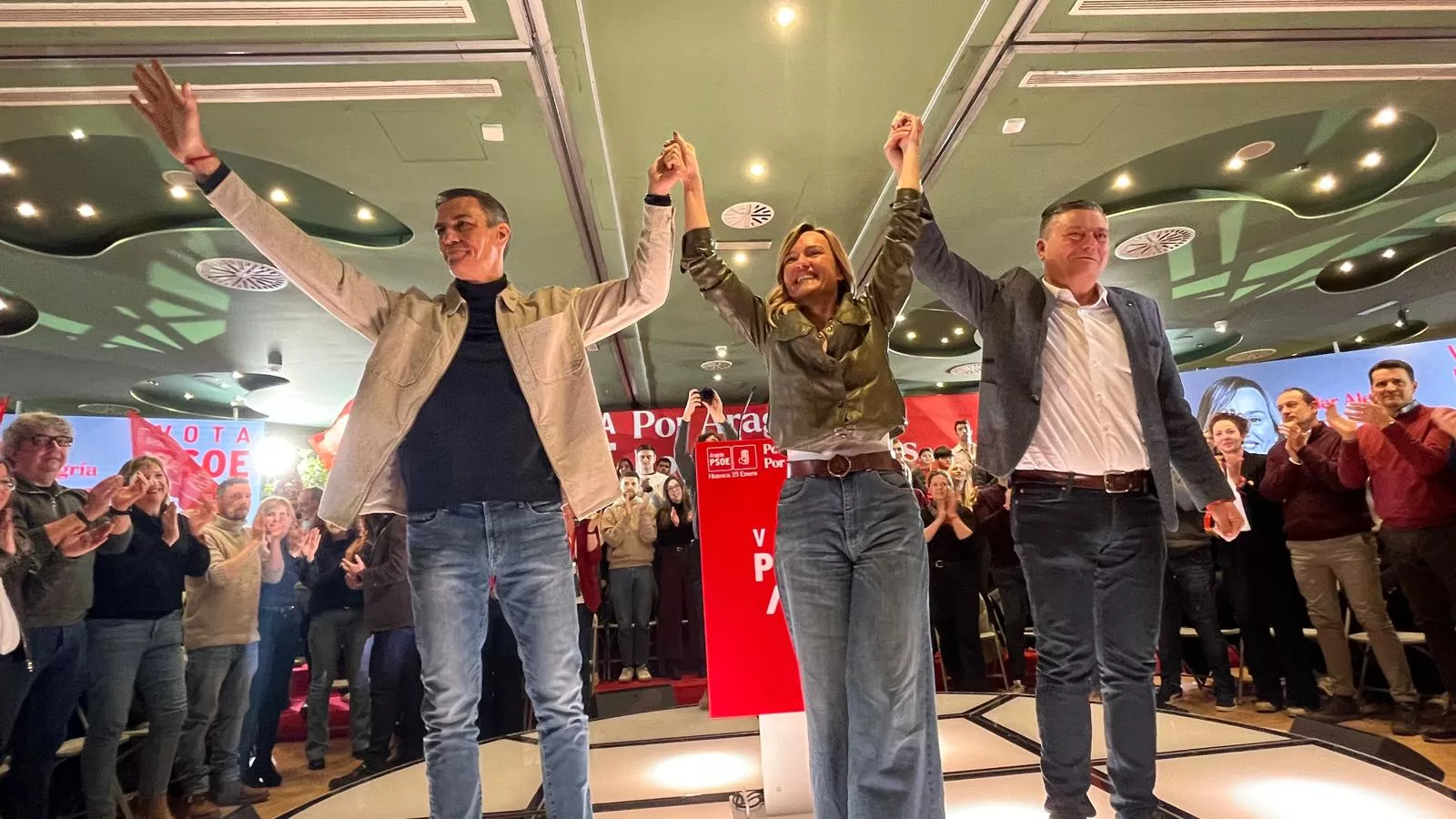 Acto electoral del PSOE con Pedro Sánchez y Pilar Alegría en Huesca. Foto Mercedes Manterola