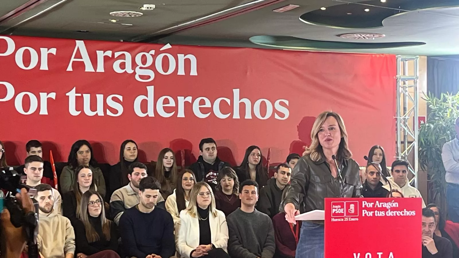 Acto electoral del PSOE con Pedro Sánchez y Pilar Alegría en Huesca. Foto Mercedes Manterola