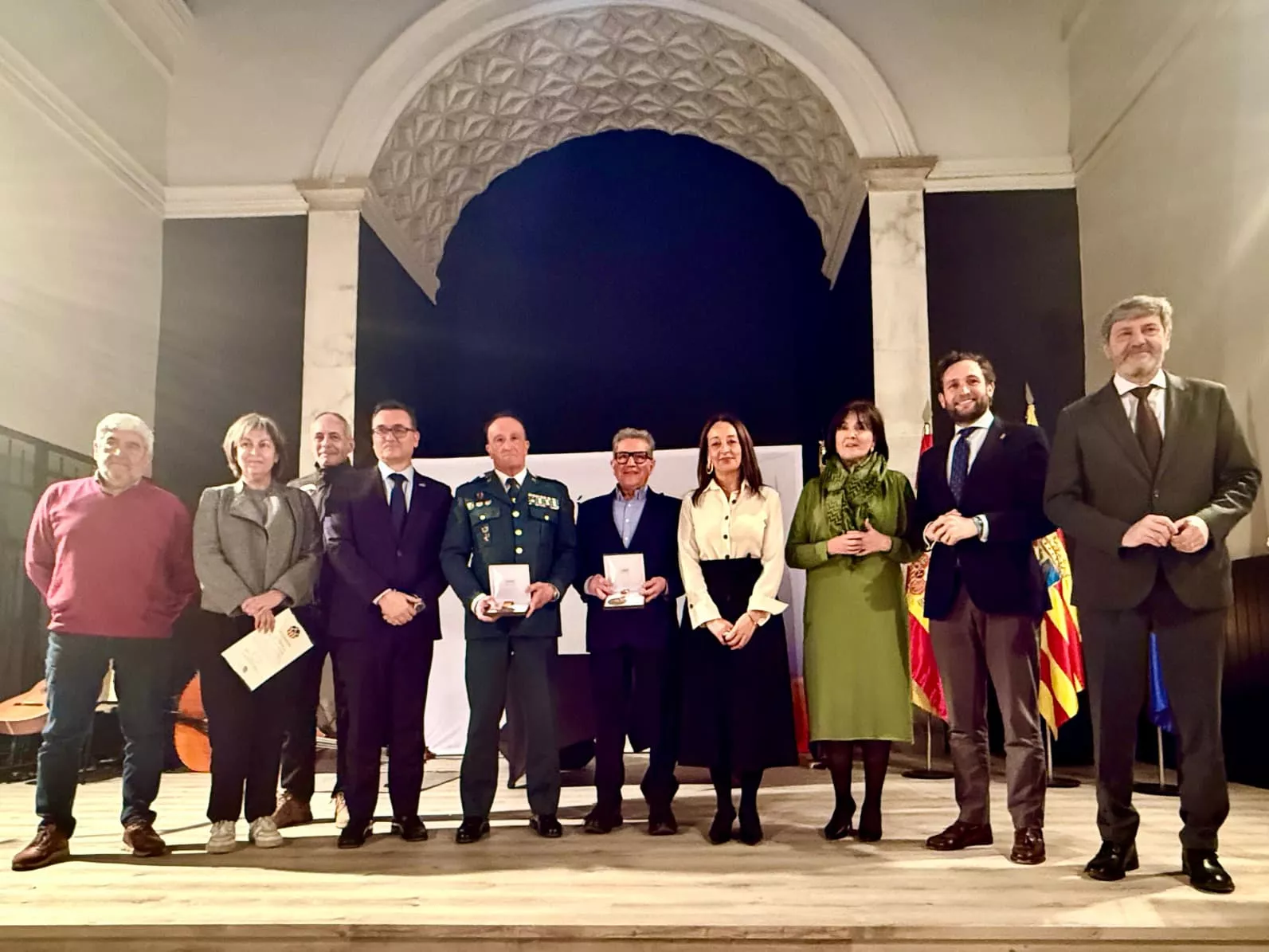 Las Medallas 2025 de la Ribagorza ponen en valor el impacto internacional del trail Aneto-Posets y el servicio público de Arturo Notivoli