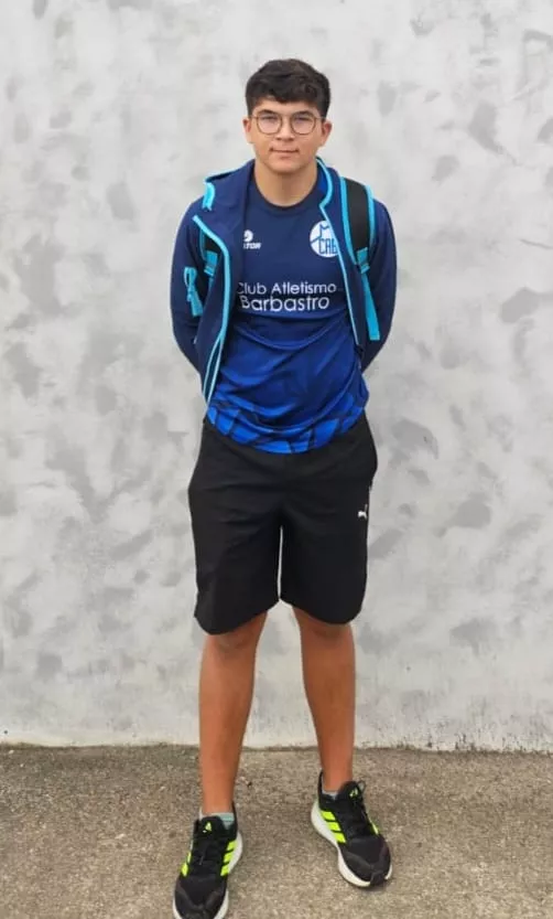 Martxel Armenta, mínima para el Nacional Sub-16 en martillo