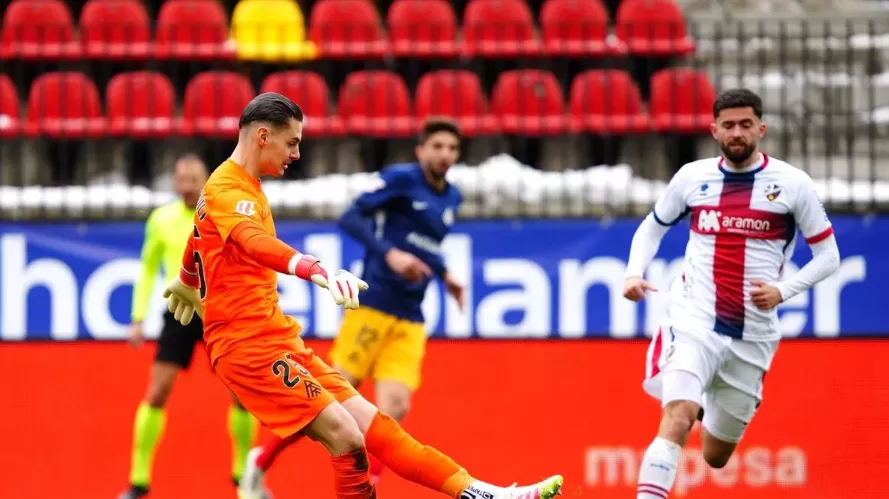 Jordi Escobar, tras su debut: "El empate es bueno"