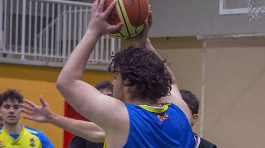 Andrés Banzo en un momento del partido del Boscos