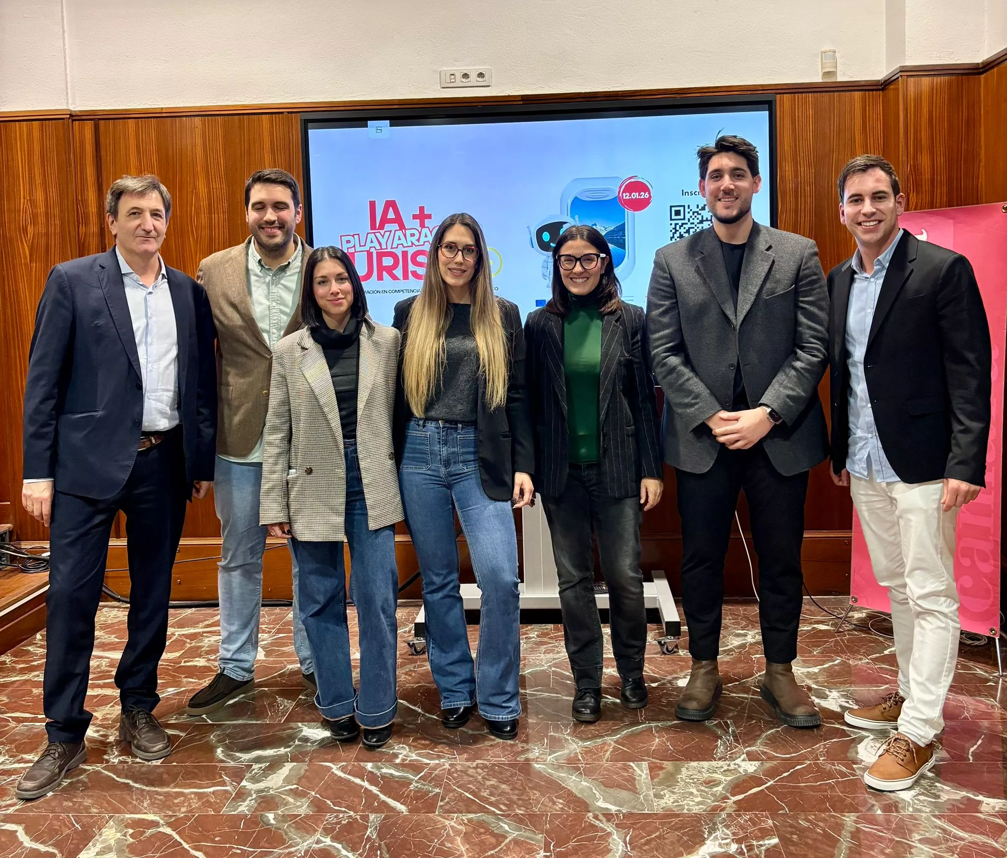 Participantes en la jornada de la IA y el Turismo