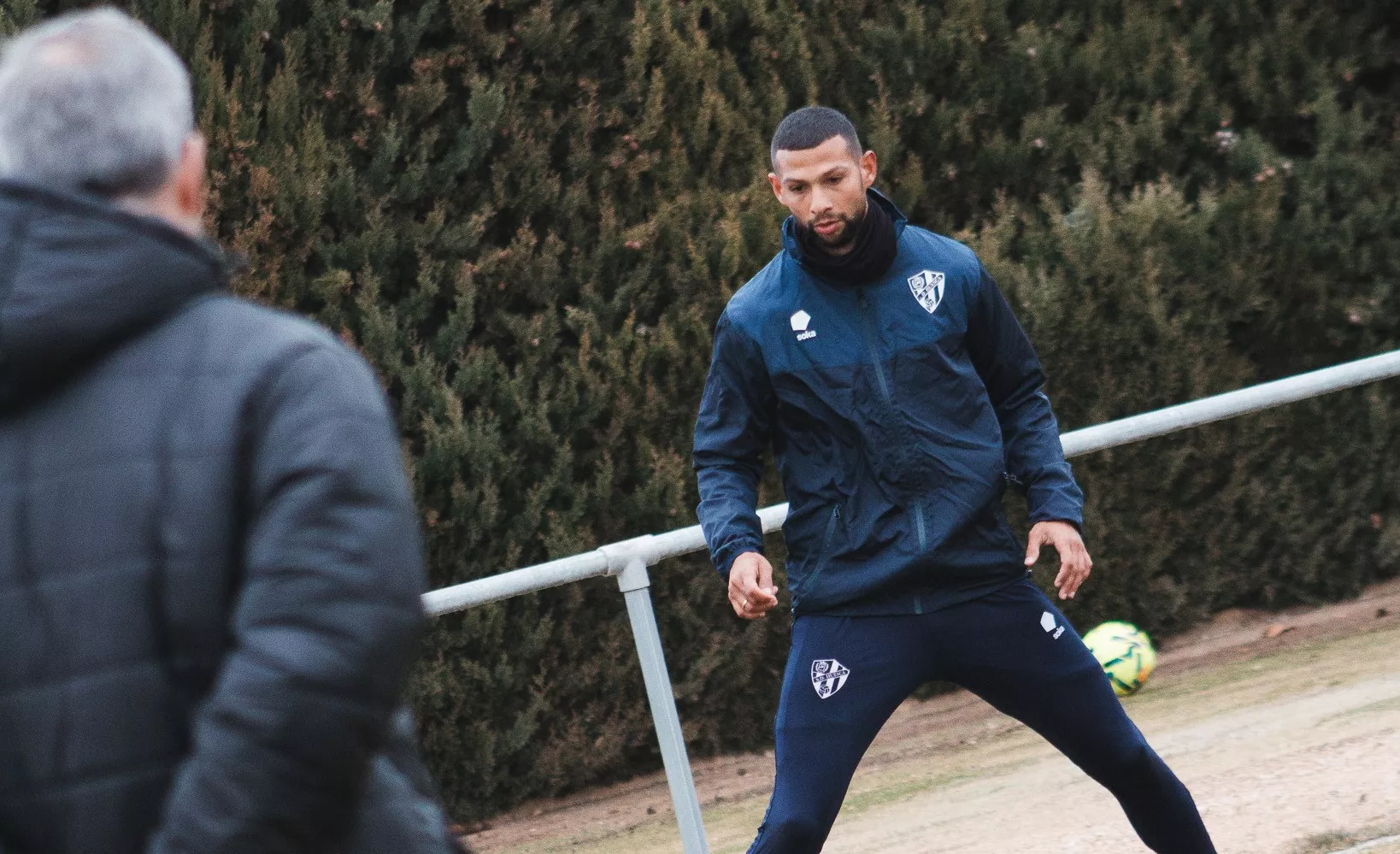 Joaquín Fernández en su primer entrenamiento con el Huesca, este jueves. Foto: SD Huesca
