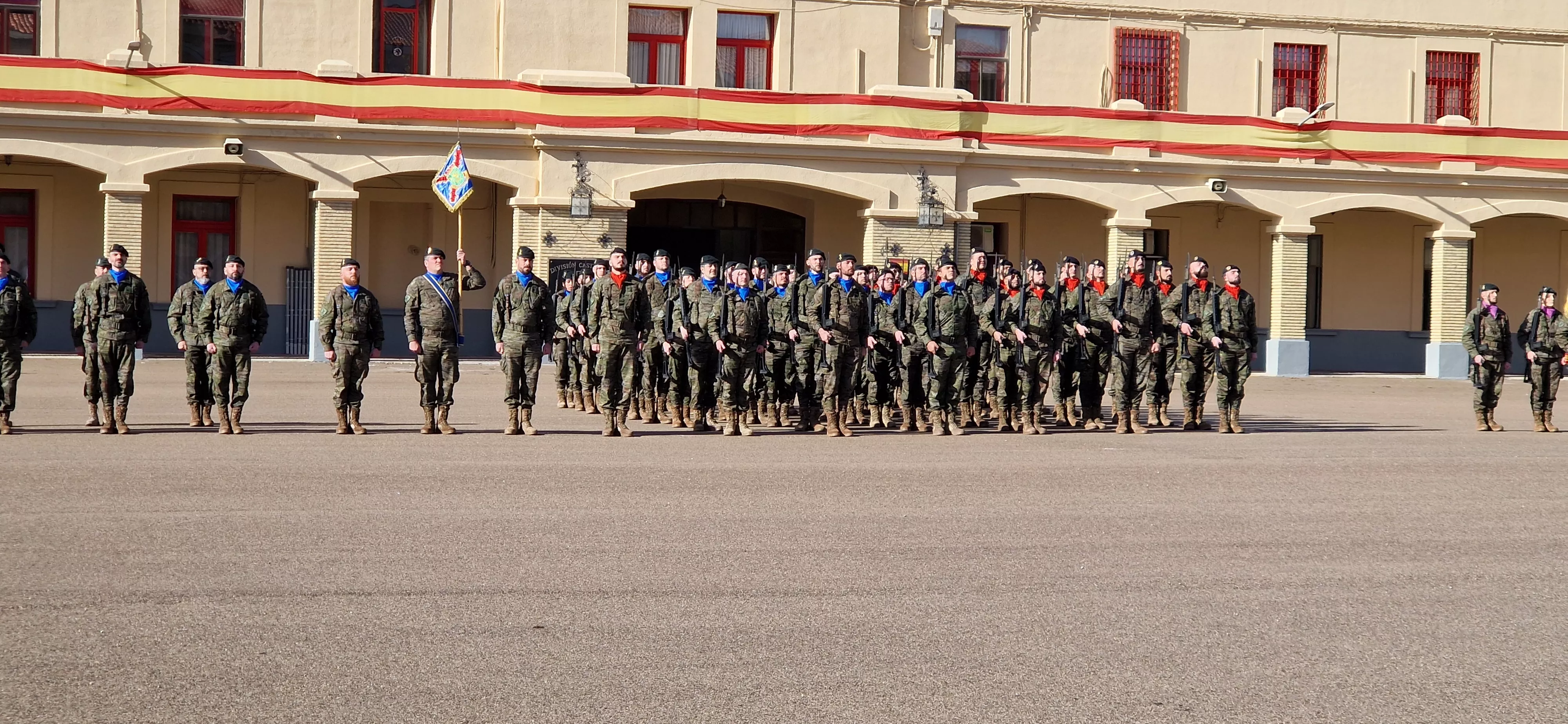 XXXIV aniversario de la La División Castillejos. Foto Myriam Martínez