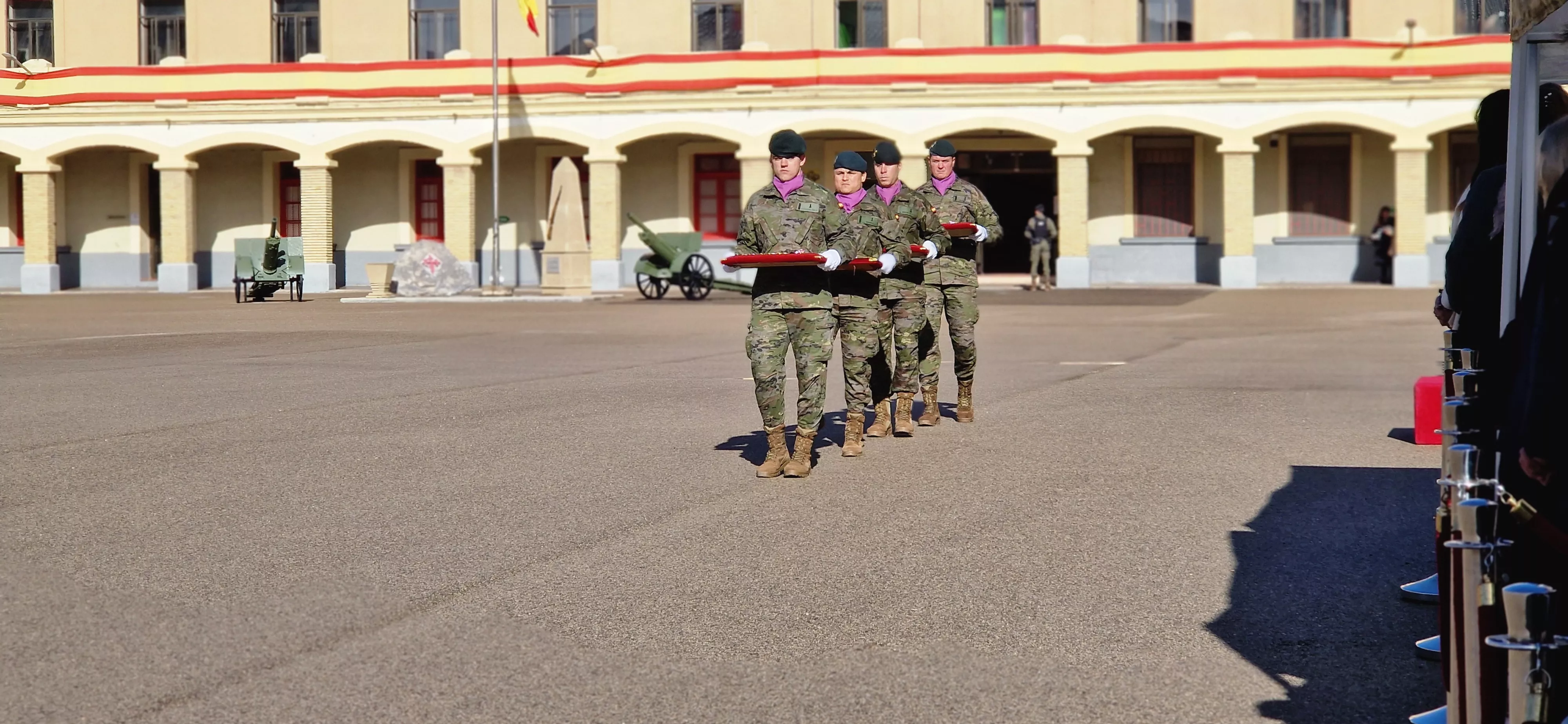 XXXIV aniversario de la La División Castillejos. Foto Myriam Martínez