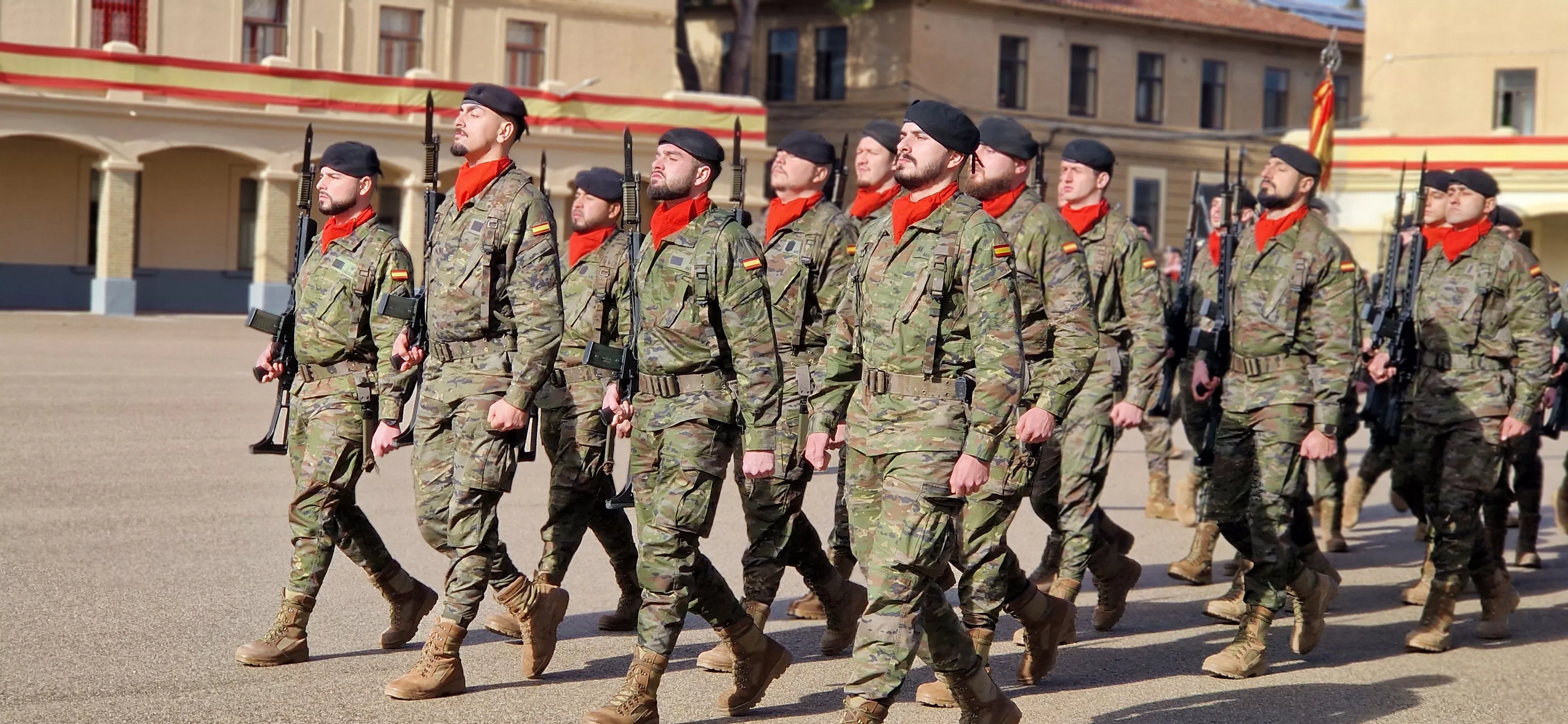 XXXIV aniversario de la La División Castillejos. Foto Myriam Martínez