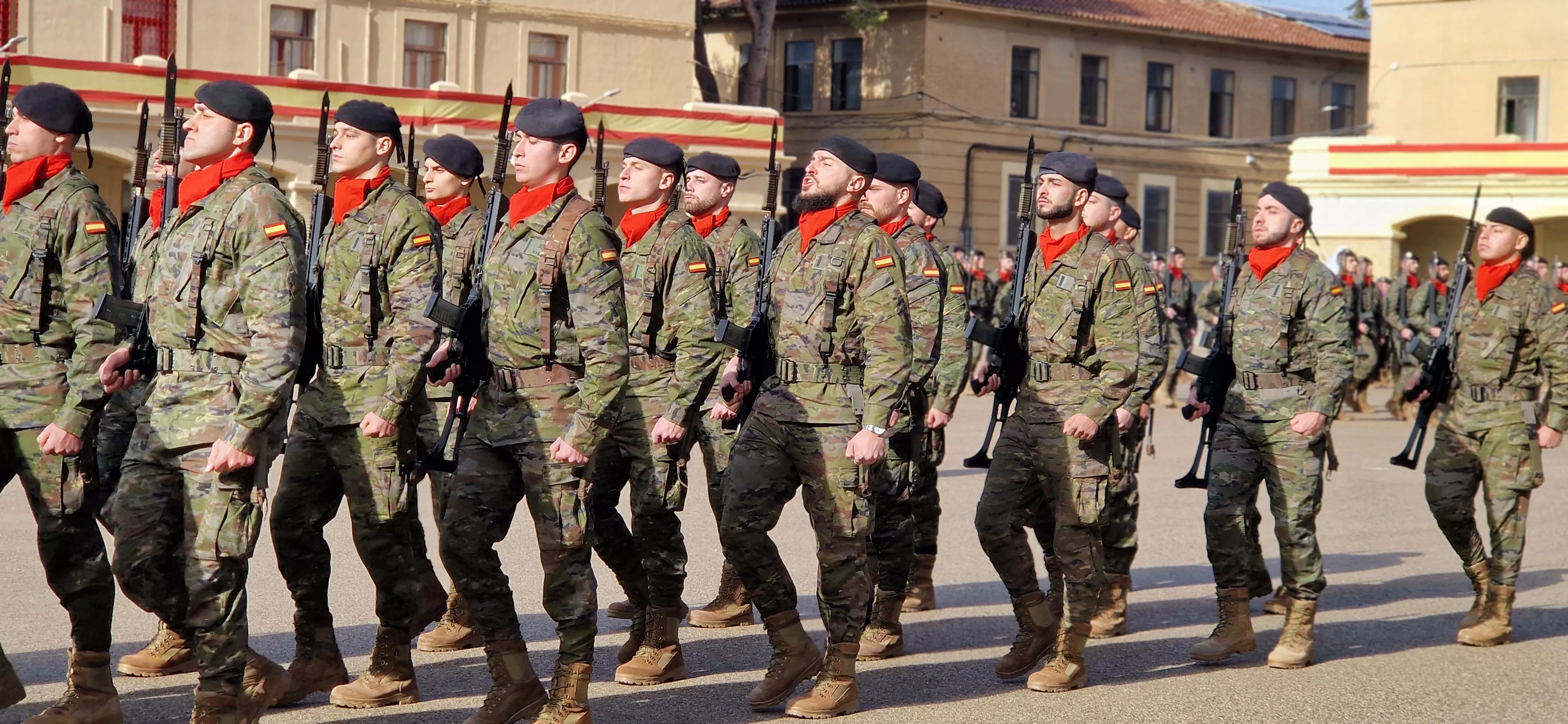 XXXIV aniversario de la La División Castillejos. Foto Myriam Martínez