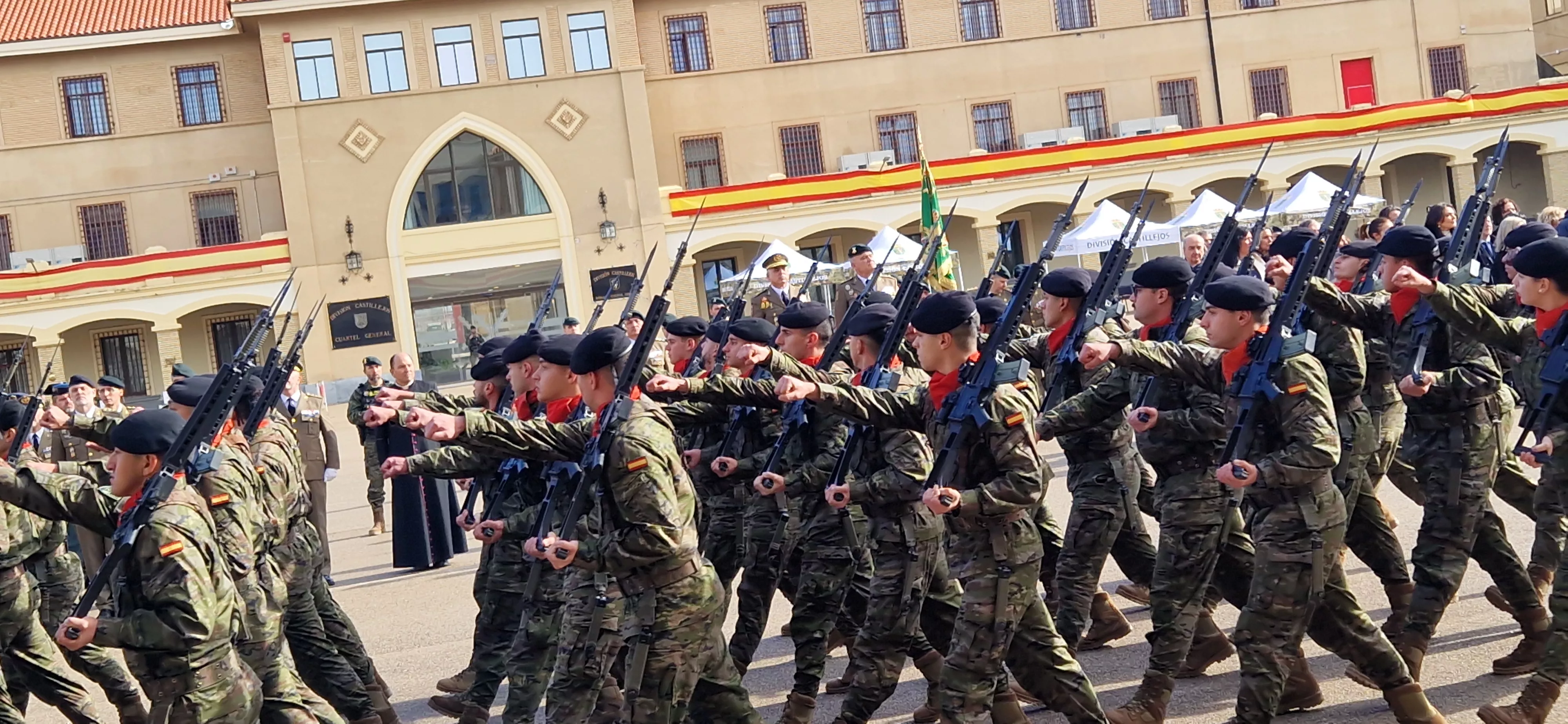 XXXIV aniversario de la La División Castillejos. Foto Myriam Martínez