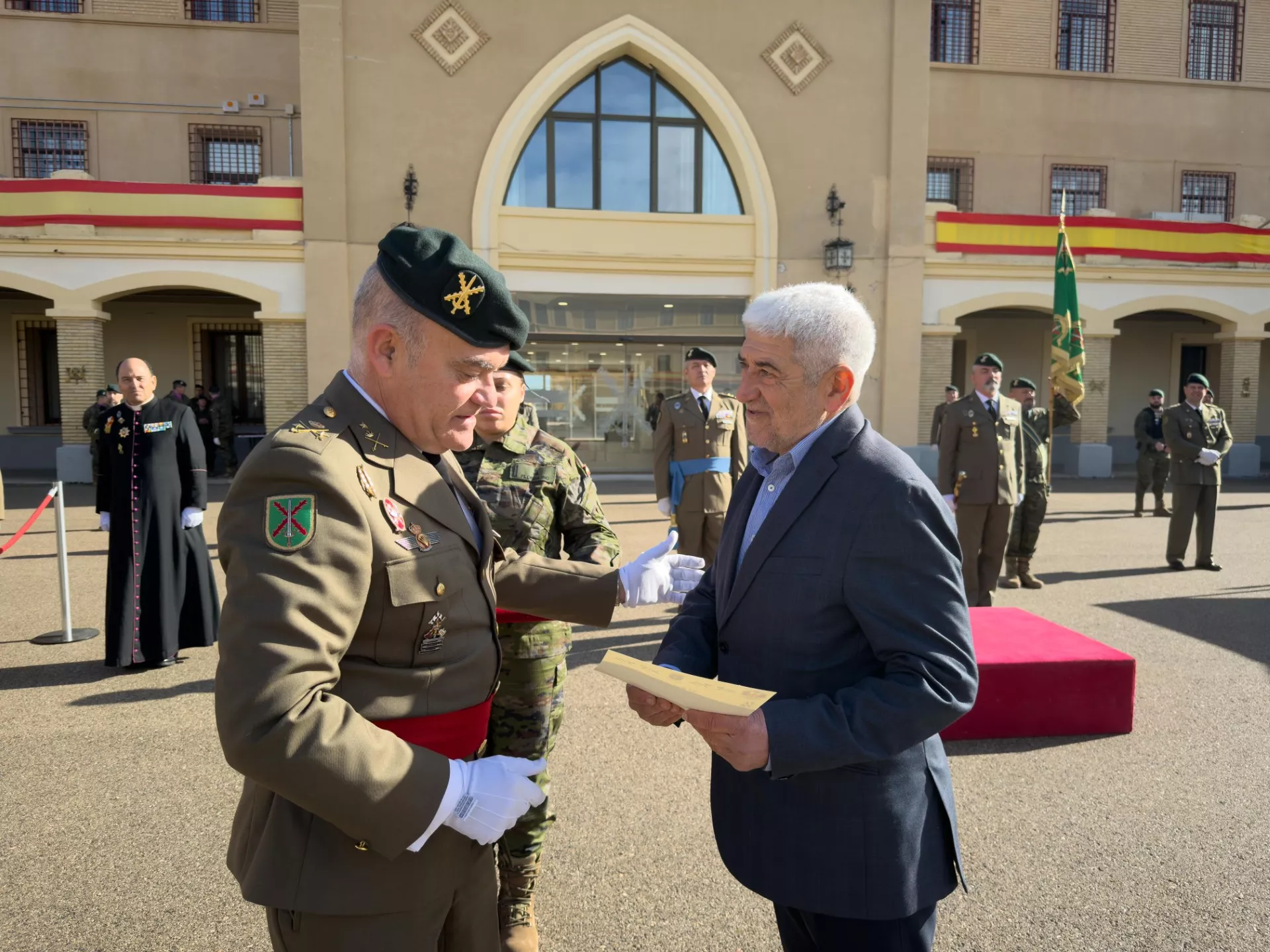 XXXIV aniversario de la La División Castillejos. 