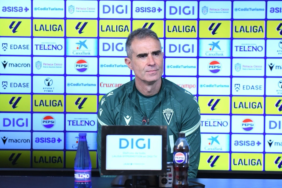 Garitano, entrenador del Cádiz, en la rueda de prensa previa al partido de Huesca.