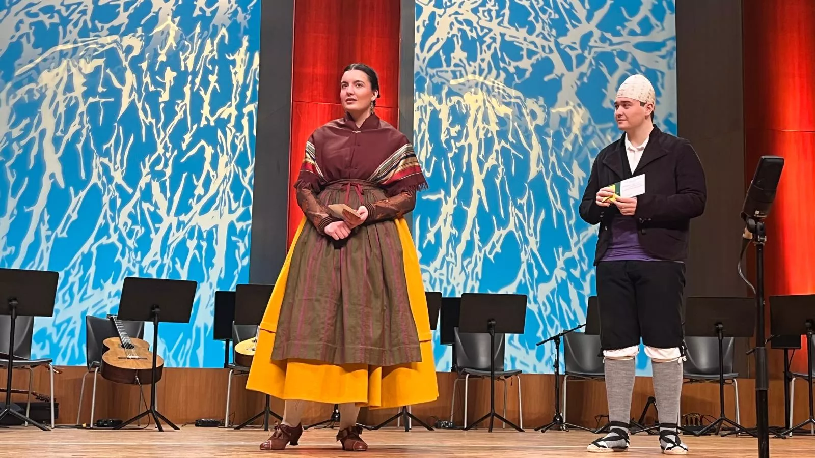 Certamen Nacional de Jota de Huesca para los más pequeños, veteranos, baile e indumentaria. Foto Mercedes Manterola