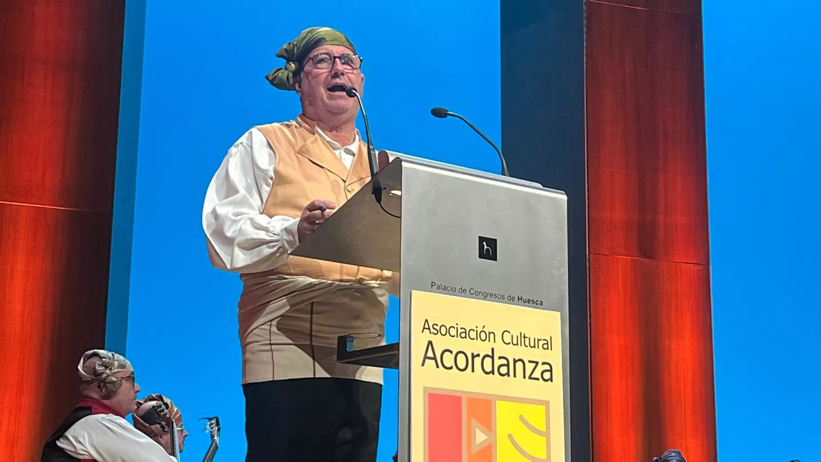 Certamen Nacional de Jota de Huesca para los más pequeños, veteranos, baile e indumentaria. Foto Mercedes Manterola