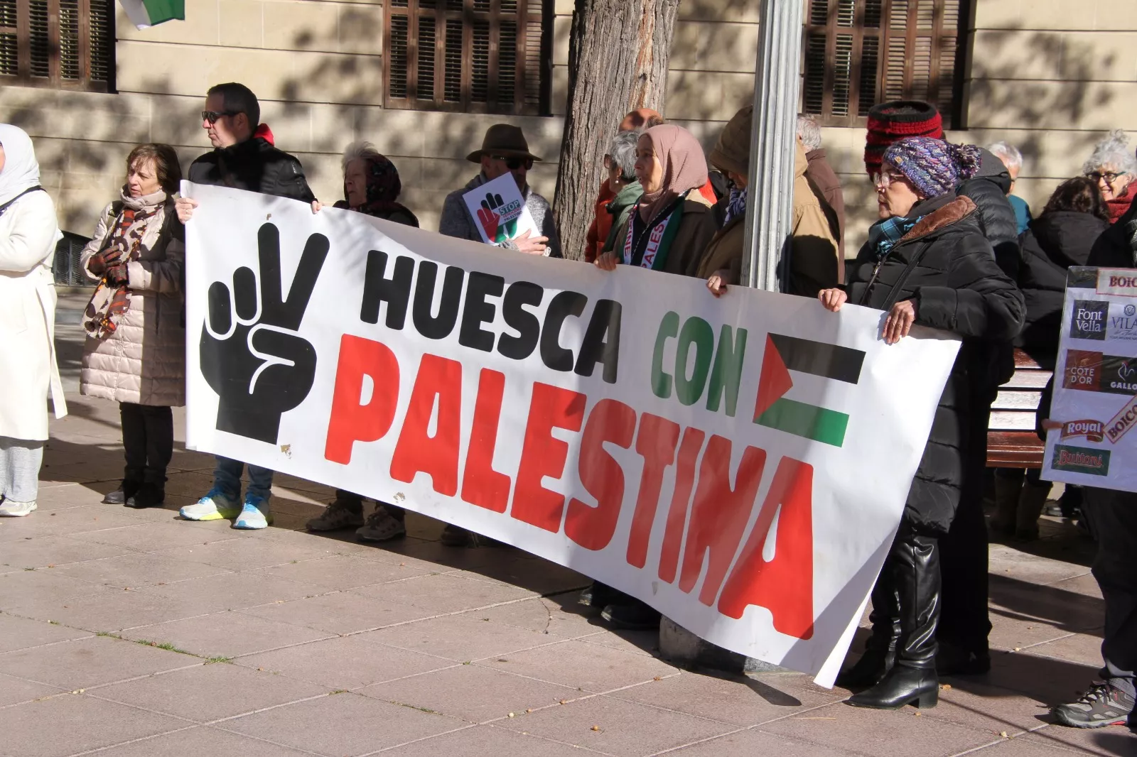 Concentración en Huesca de apoyo a Palestina. Foto Carlos Neofato