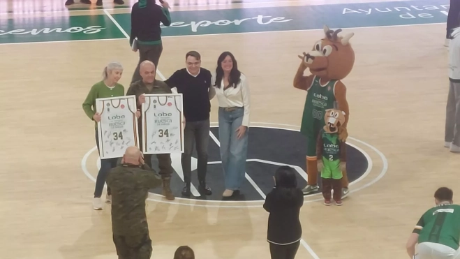 Marta Peña, el general Cepeda, Lorena Orduna y Eduardo López