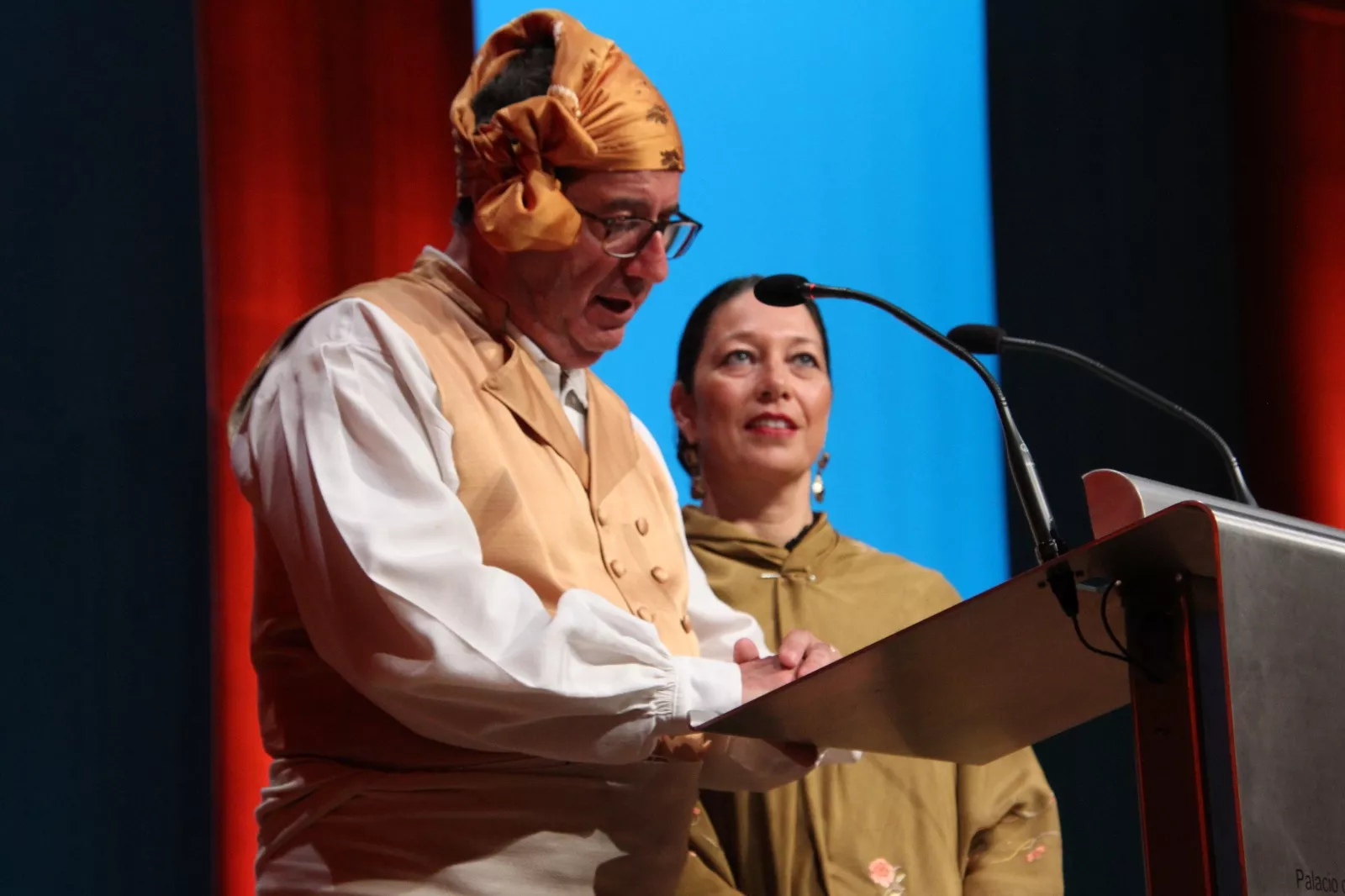 XXXIII Certamen Nacional de Jota Ciudad de Huesca en adultos, los dúos y los premios extraordinarios. Foto Carlos Neofato
