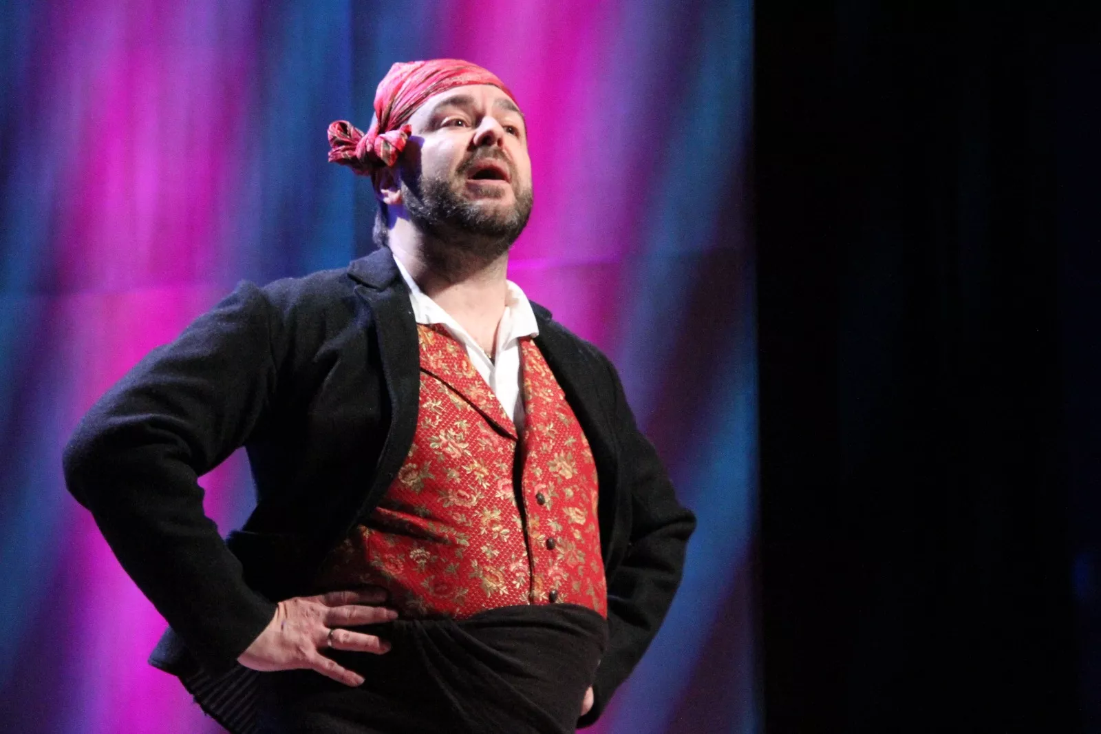 XXXIII Certamen Nacional de Jota Ciudad de Huesca en adultos, los dúos y los premios extraordinarios. Foto Carlos Neofato