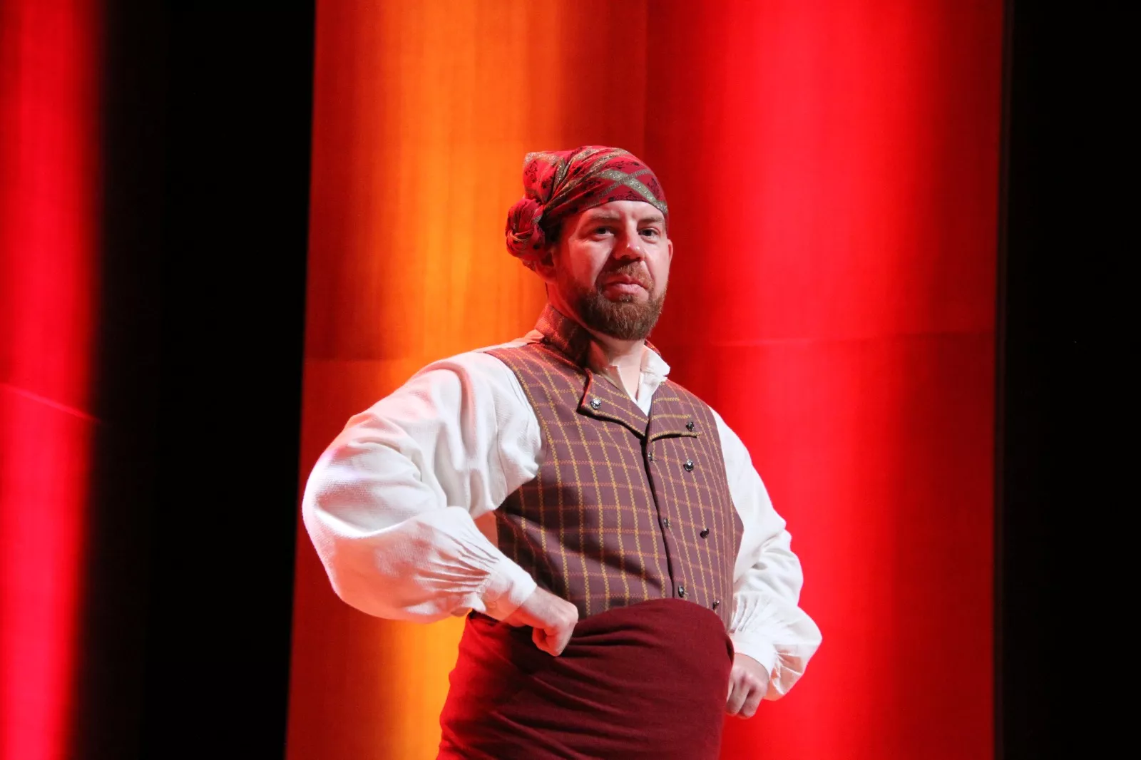 XXXIII Certamen Nacional de Jota Ciudad de Huesca en adultos, los dúos y los premios extraordinarios. Foto Carlos Neofato