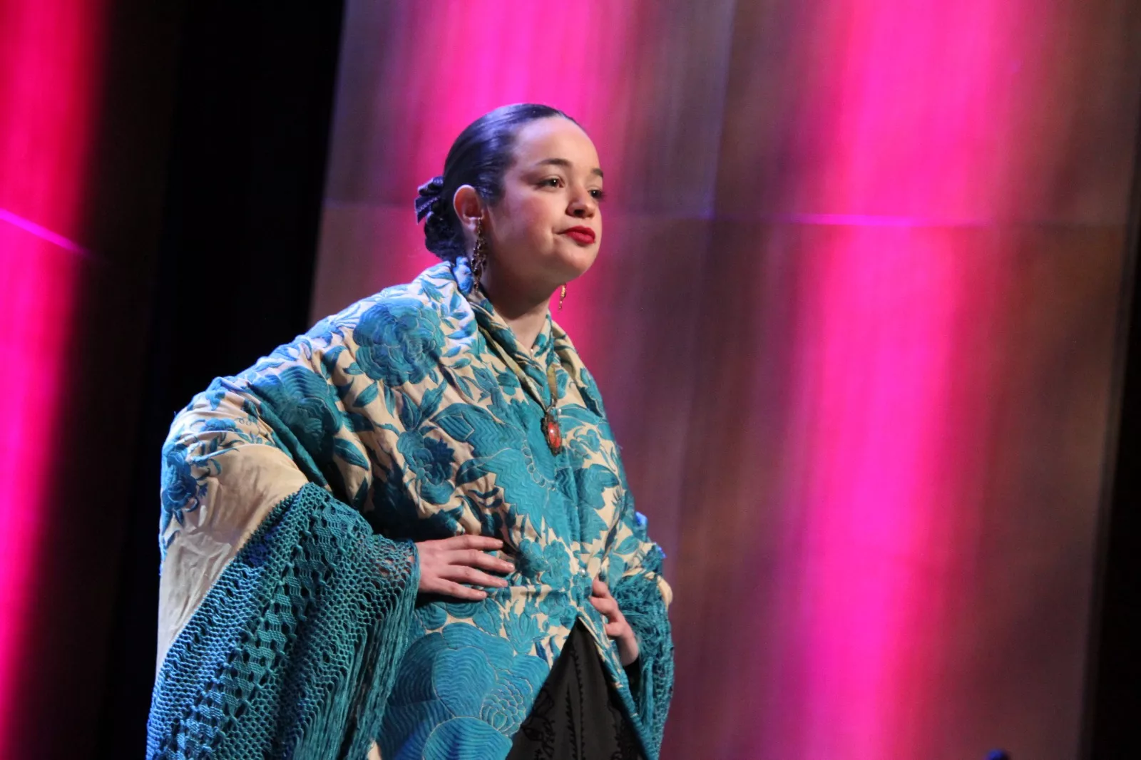XXXIII Certamen Nacional de Jota Ciudad de Huesca en adultos, los dúos y los premios extraordinarios. Foto Carlos Neofato