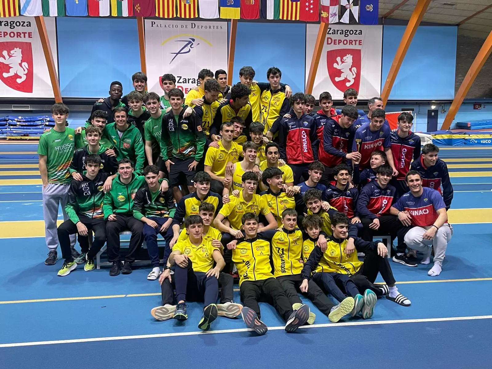 Campeonato Aragón clubes pista cubierta.