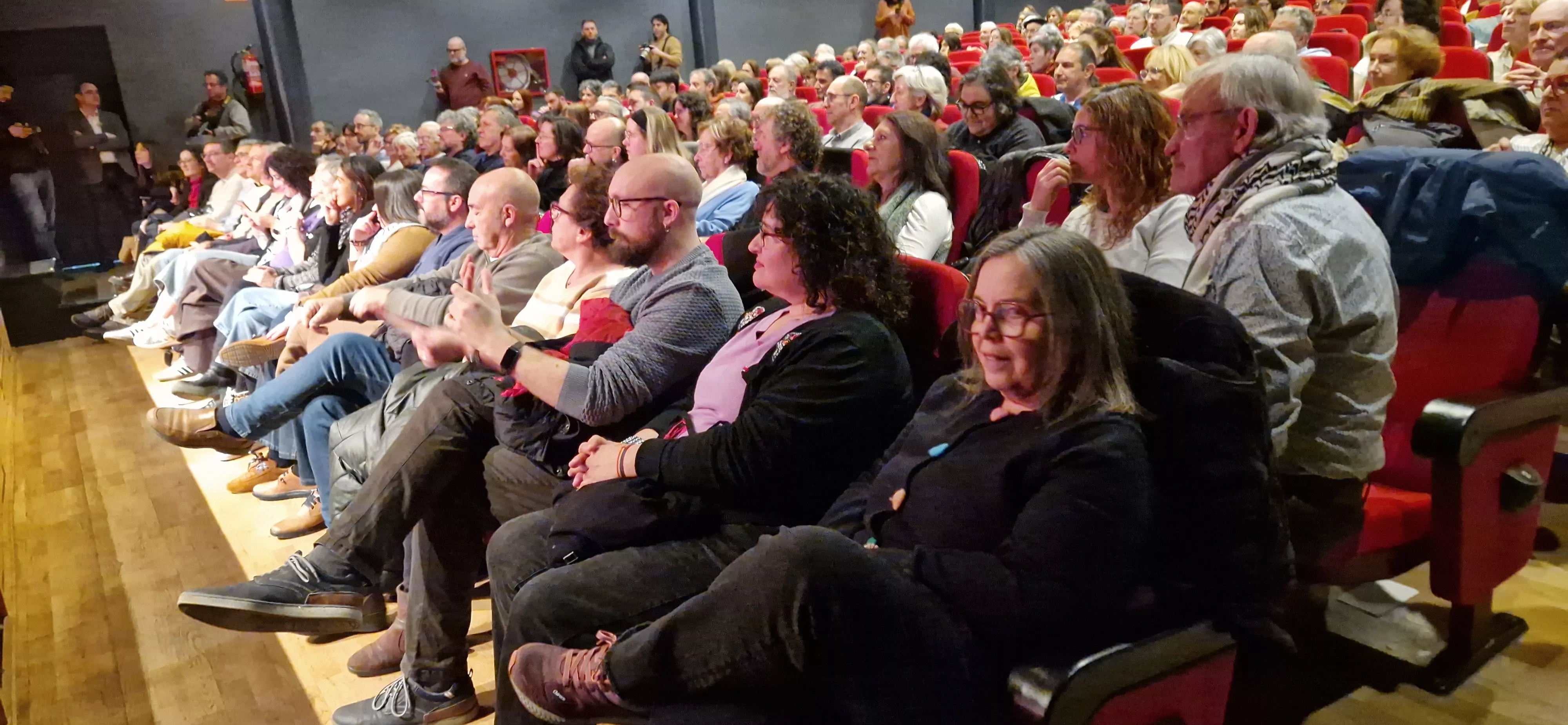 Acto central de IU-Movimiento Sumar en Huesca de las elecciones de Aragón. Foto Myriam Martínez