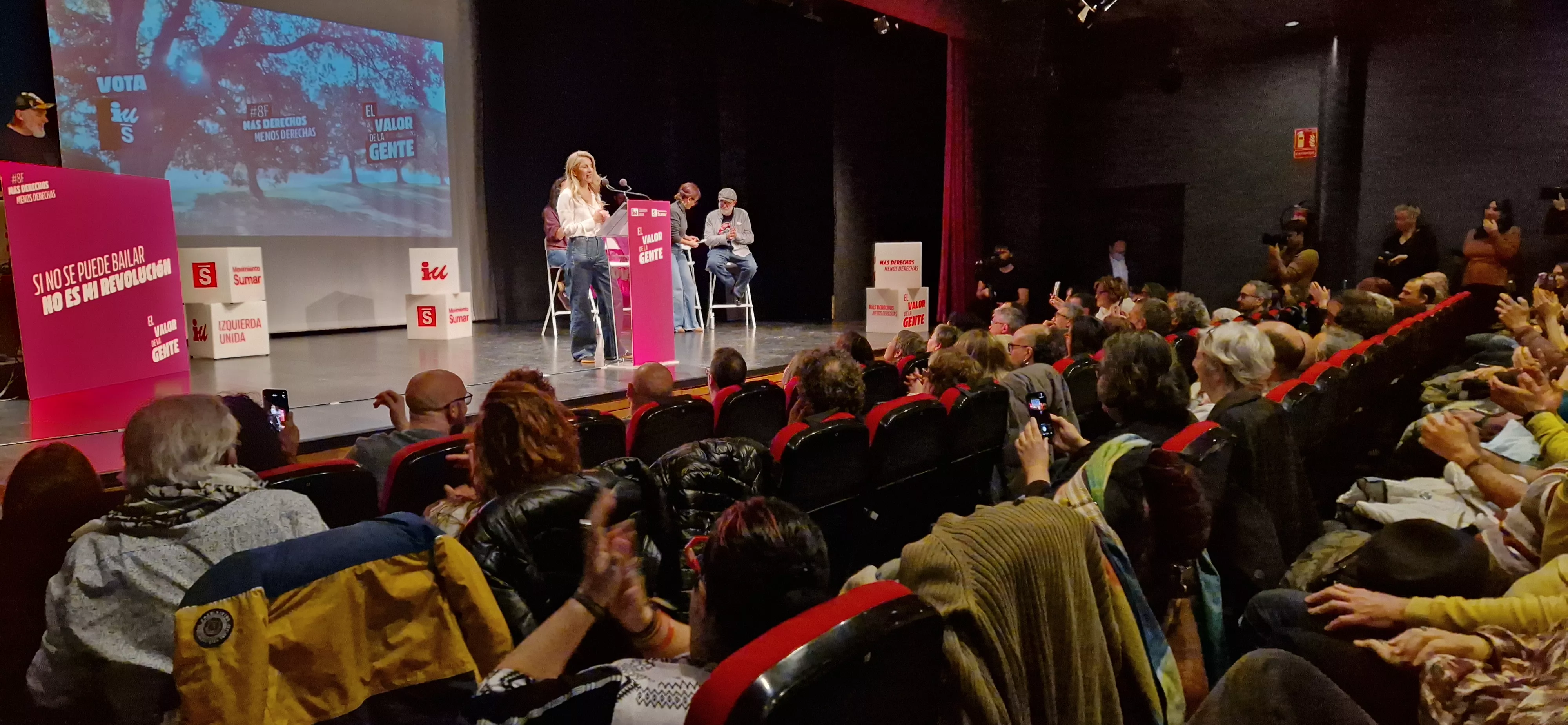 Acto central de IU-Movimiento Sumar en Huesca de las elecciones de Aragón. Foto Myriam Martínez