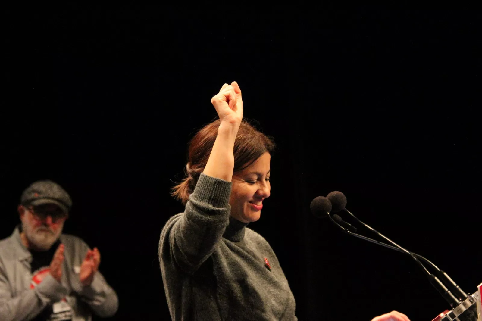Acto central de IU-Movimiento Sumar en Huesca de las elecciones de Aragón. Foto Carlos Neofato