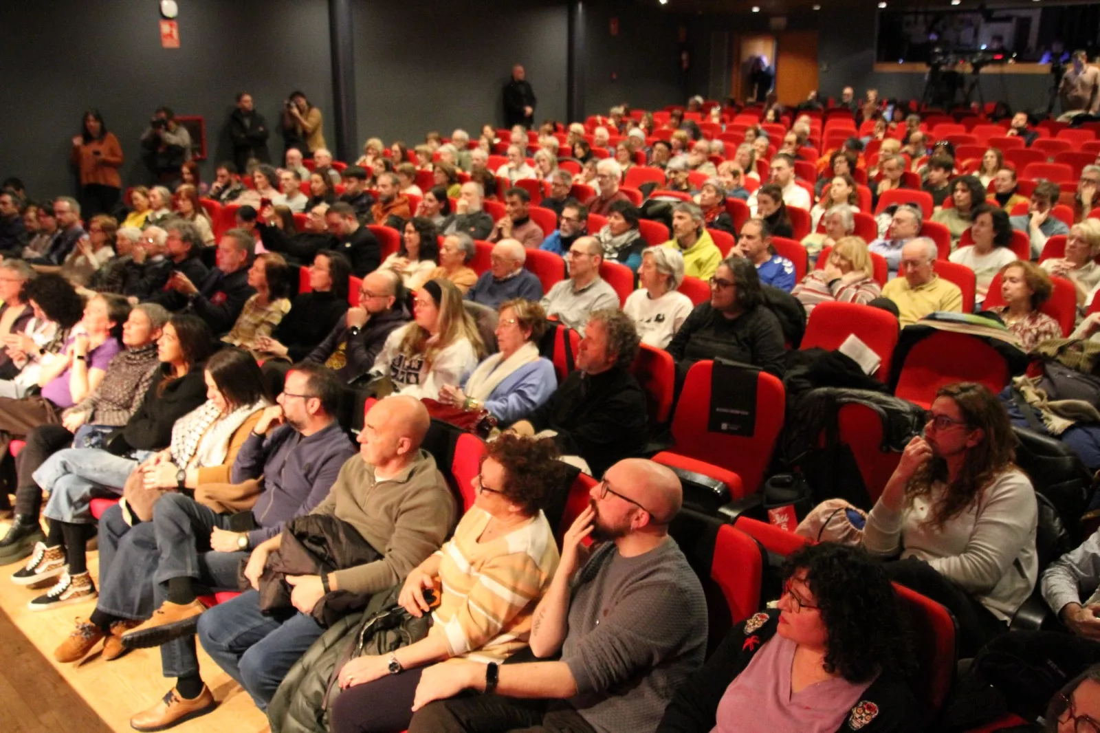 Acto central de IU-Movimiento Sumar en Huesca de las elecciones de Aragón. Foto Carlos Neofato