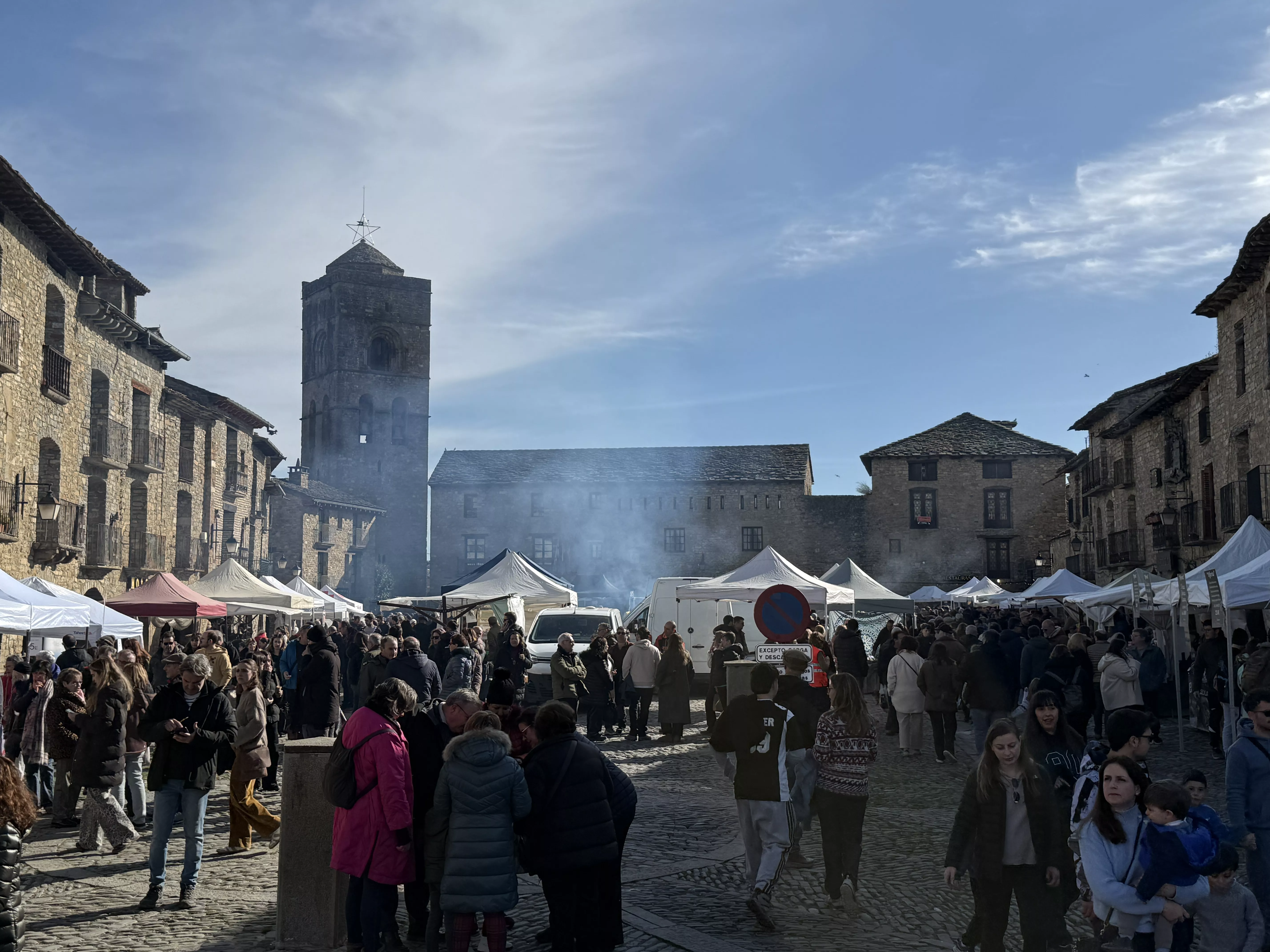 Público en la plaza.