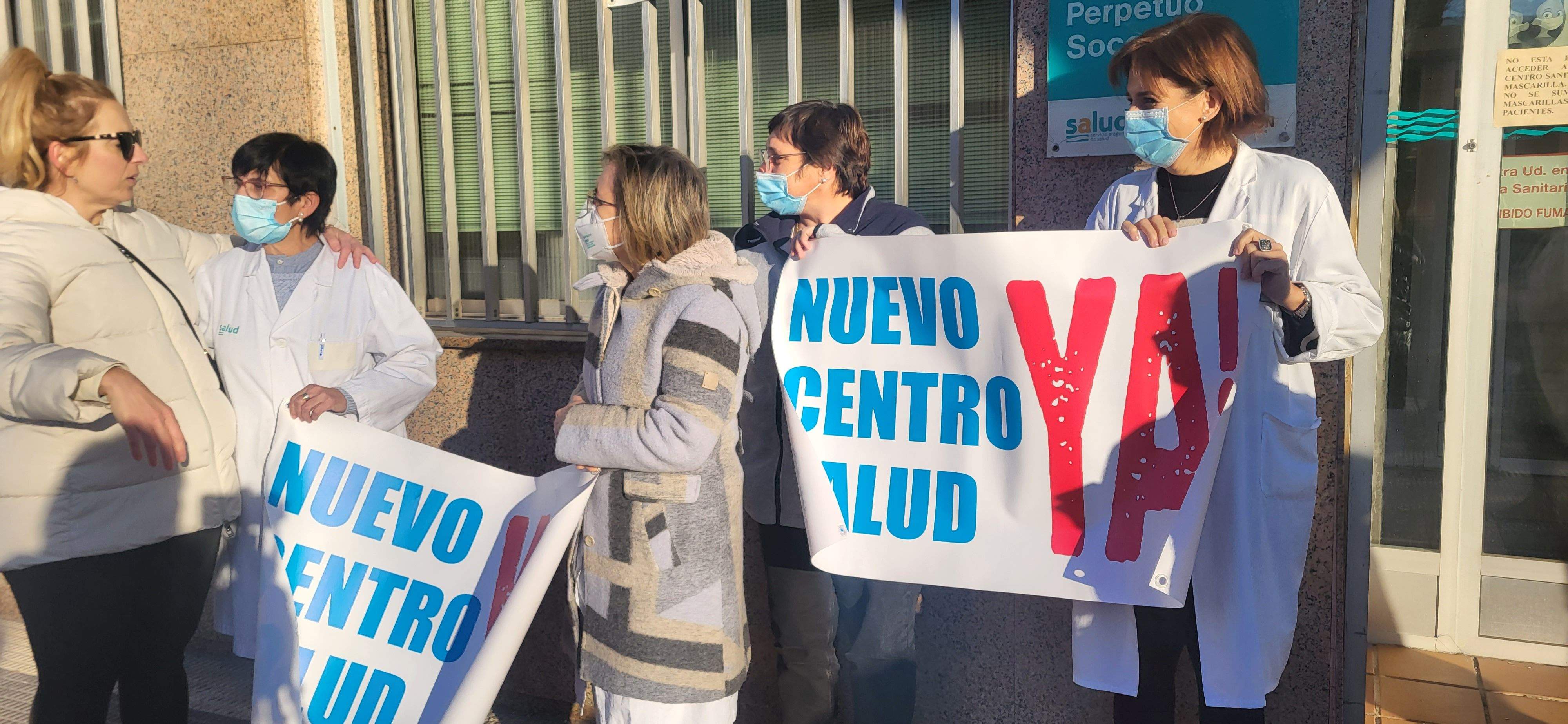 Imágenes de la reivindicación del nuevo Centro de Salud en el Perpetuo Socorro. Foto Myriam Martínez