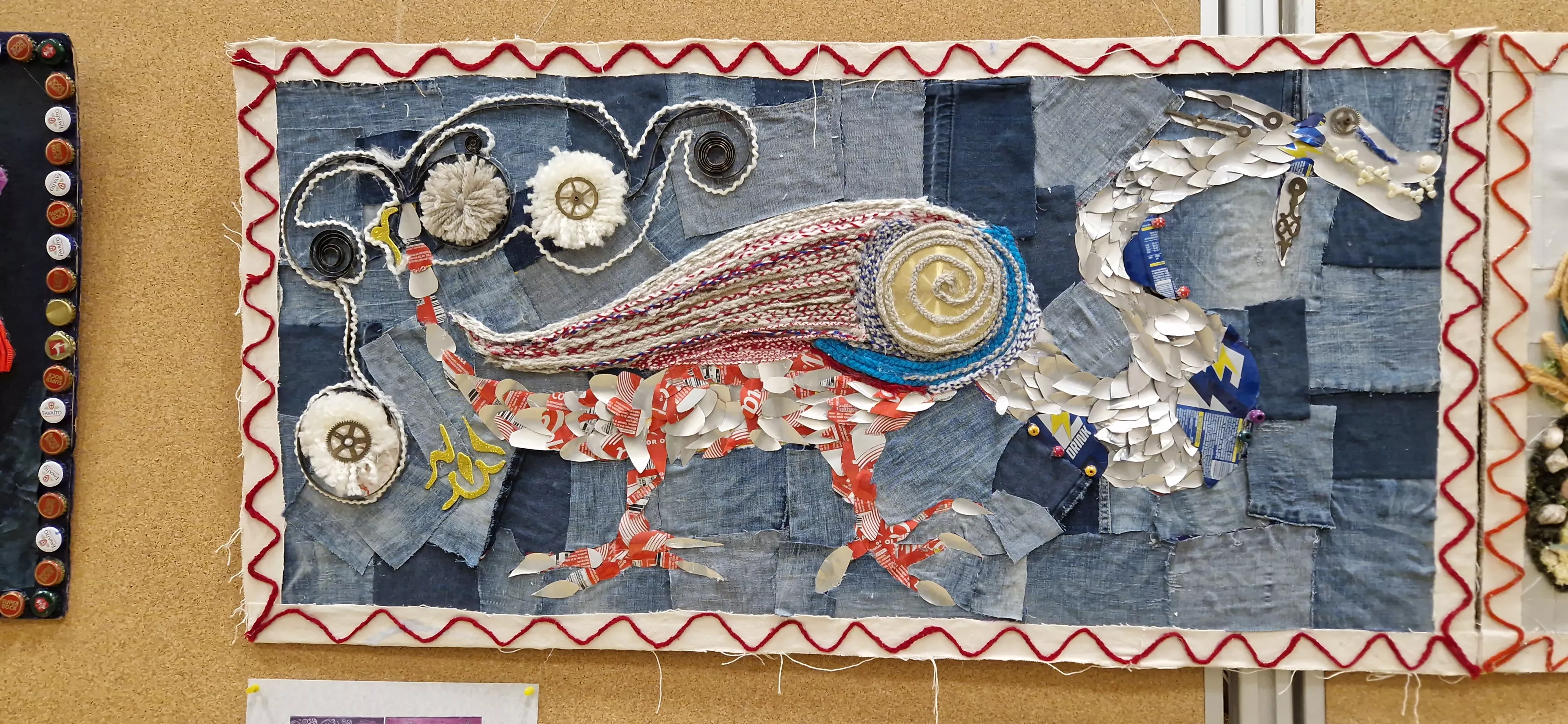 Exposición Trash + Animales fantásticos y dónde encontrarlos en el Campus de Huesca. Foto Myriam Martínez