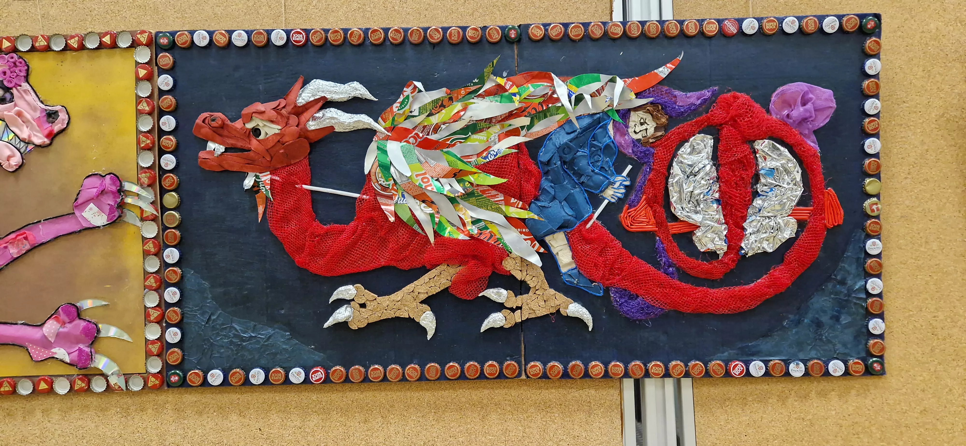 Exposición Trash + Animales fantásticos y dónde encontrarlos en el Campus de Huesca. Foto Myriam Martínez