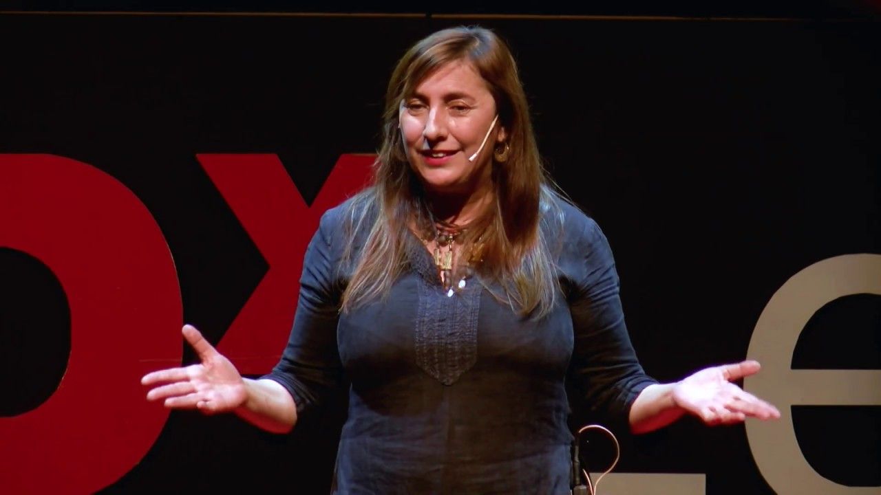 La narradorra Ana Griott.