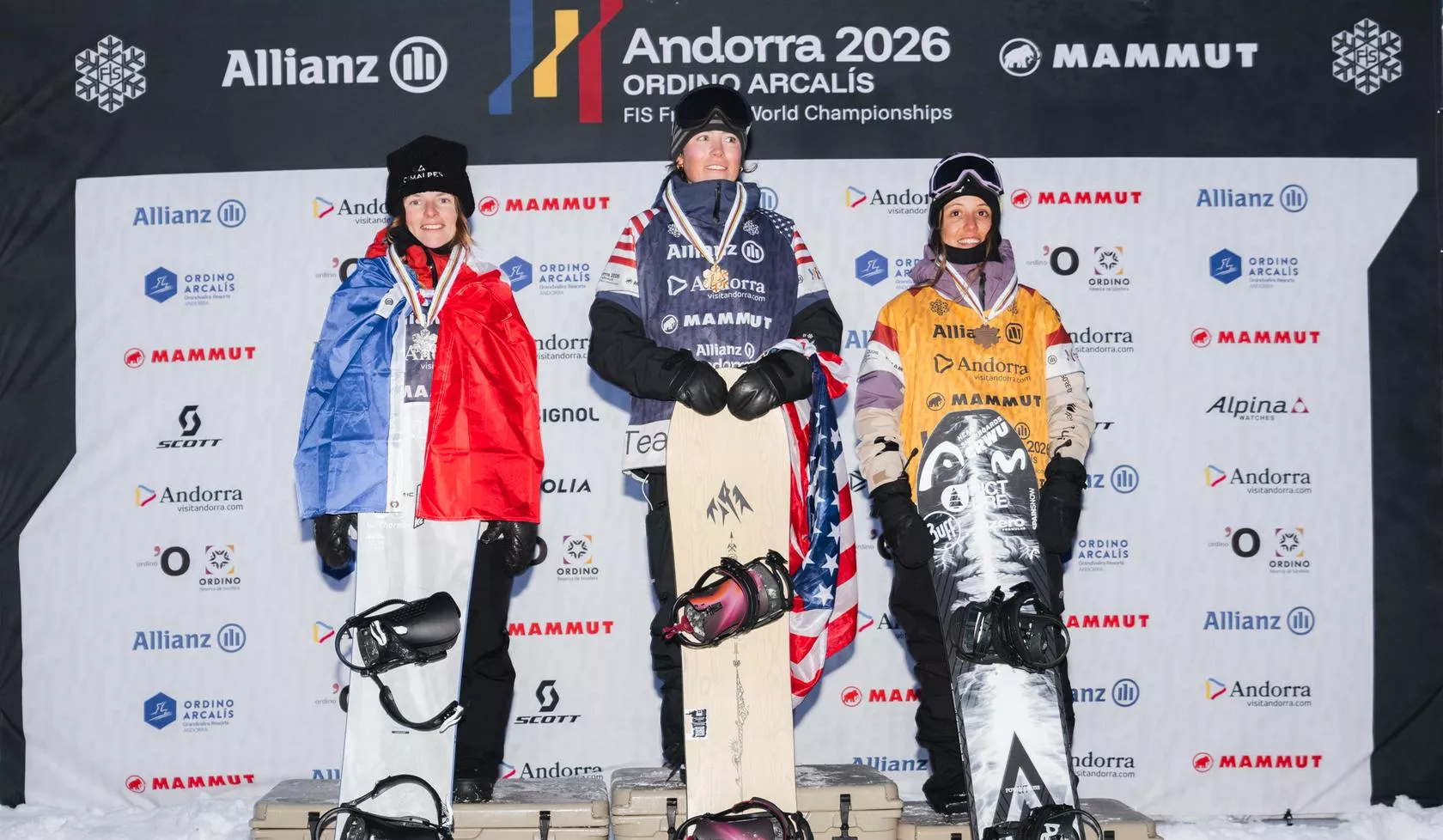 Núria Castán, en el podio en Andorra.