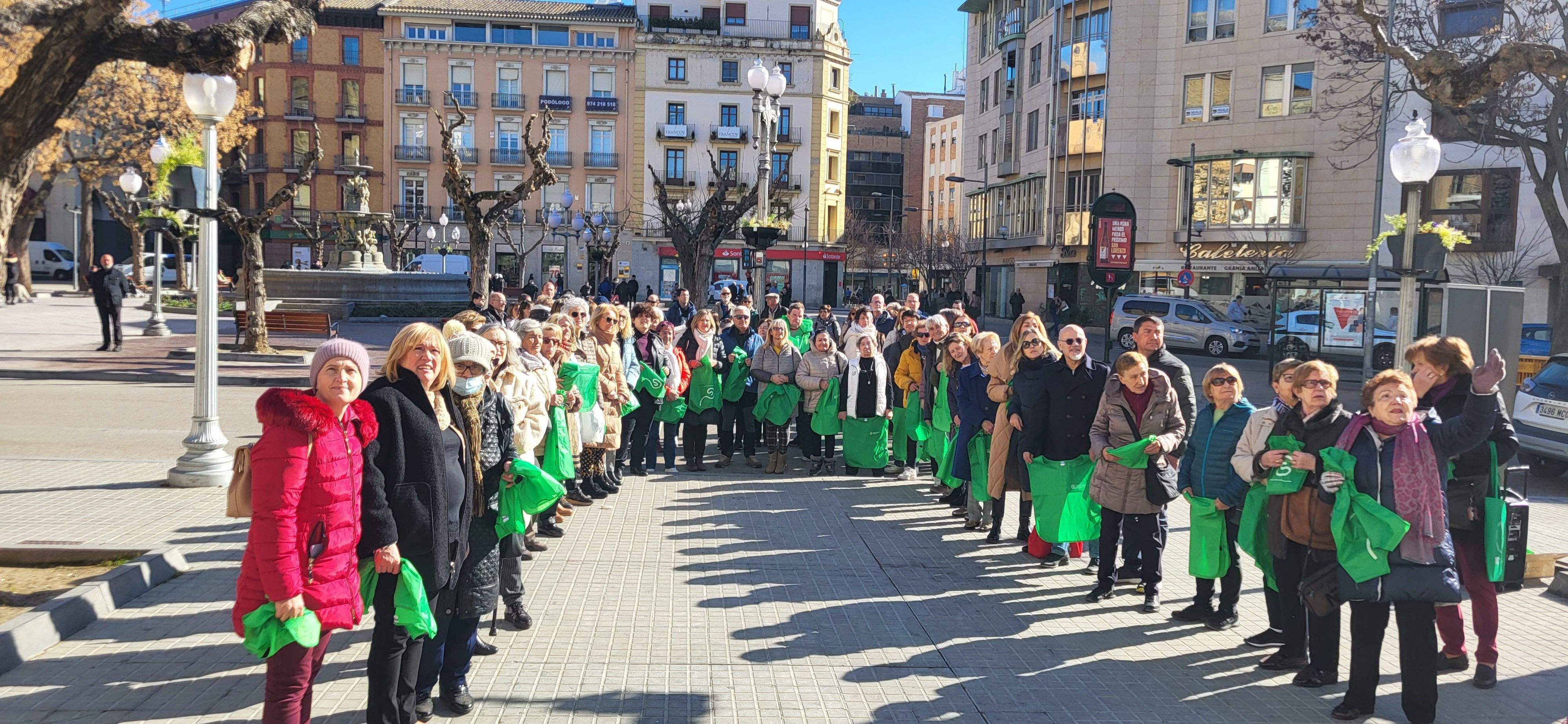 Imágenes de la celebración en Huesca del Día Mundial Contra el Cáncer. Foto Myriam Martínez