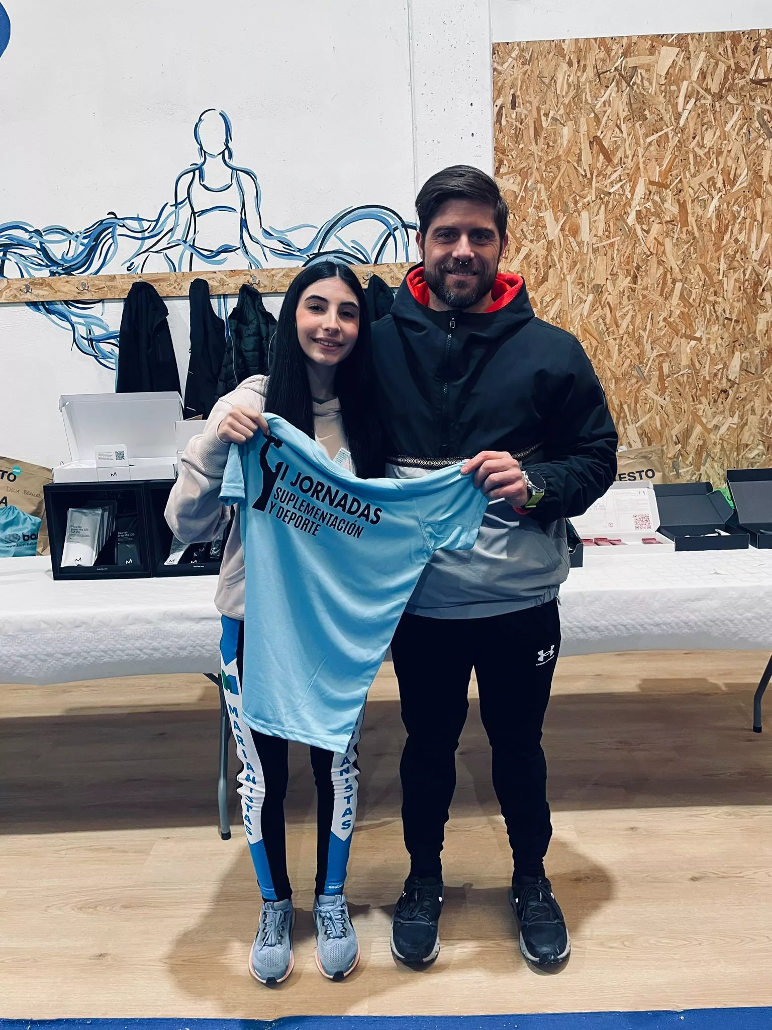 Estela Amaro Capuz con Jonathan Pallás Estela Amaro Capuz con Jonathan Pallás