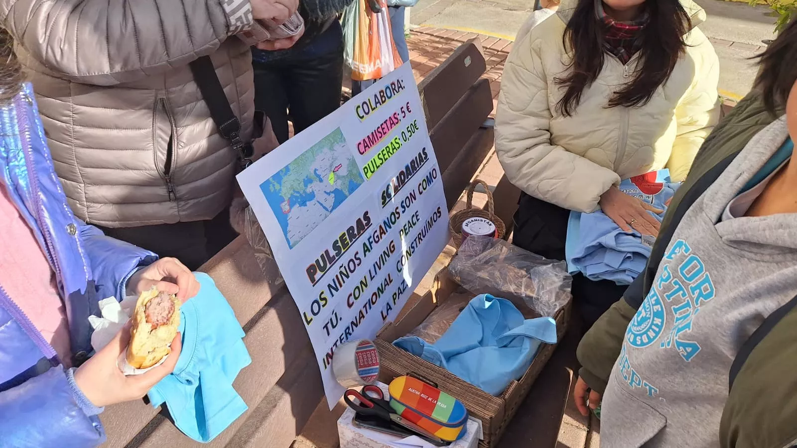 El CEIP Virgen de la Soledad de Bolea celebra el Día de la Paz.