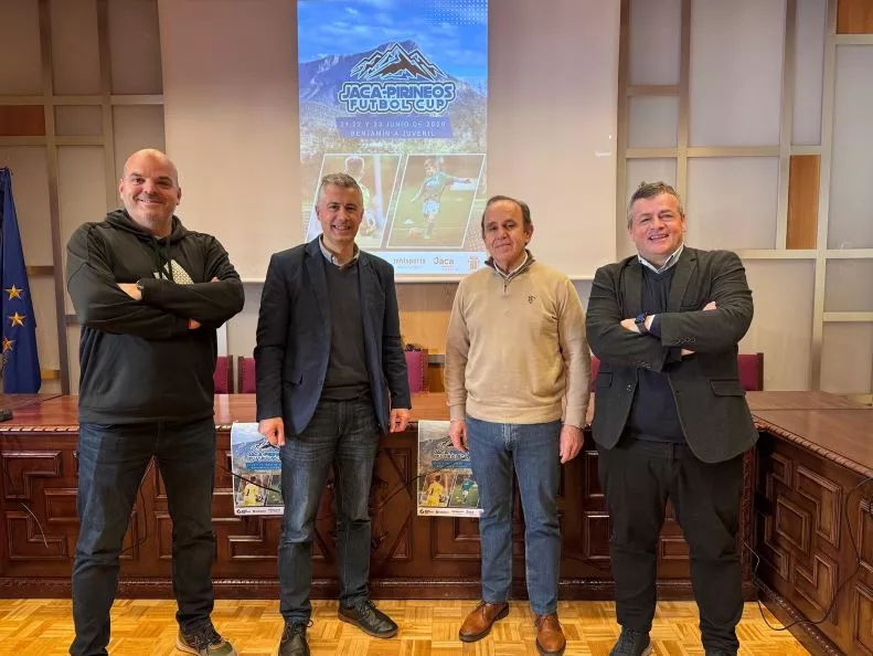 Imagen de la presentación del torneo.