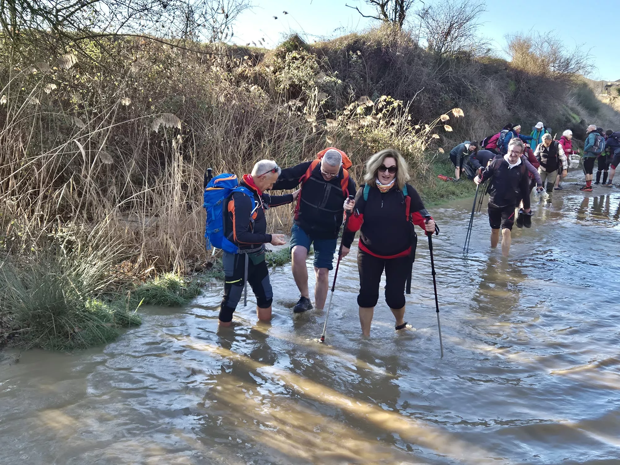 Entreno cuarto de la Javierada de los Amantes de la Naturaleza con el eje en la Cueva de Chaves en Bastarás. Foto Juanlu Herrero