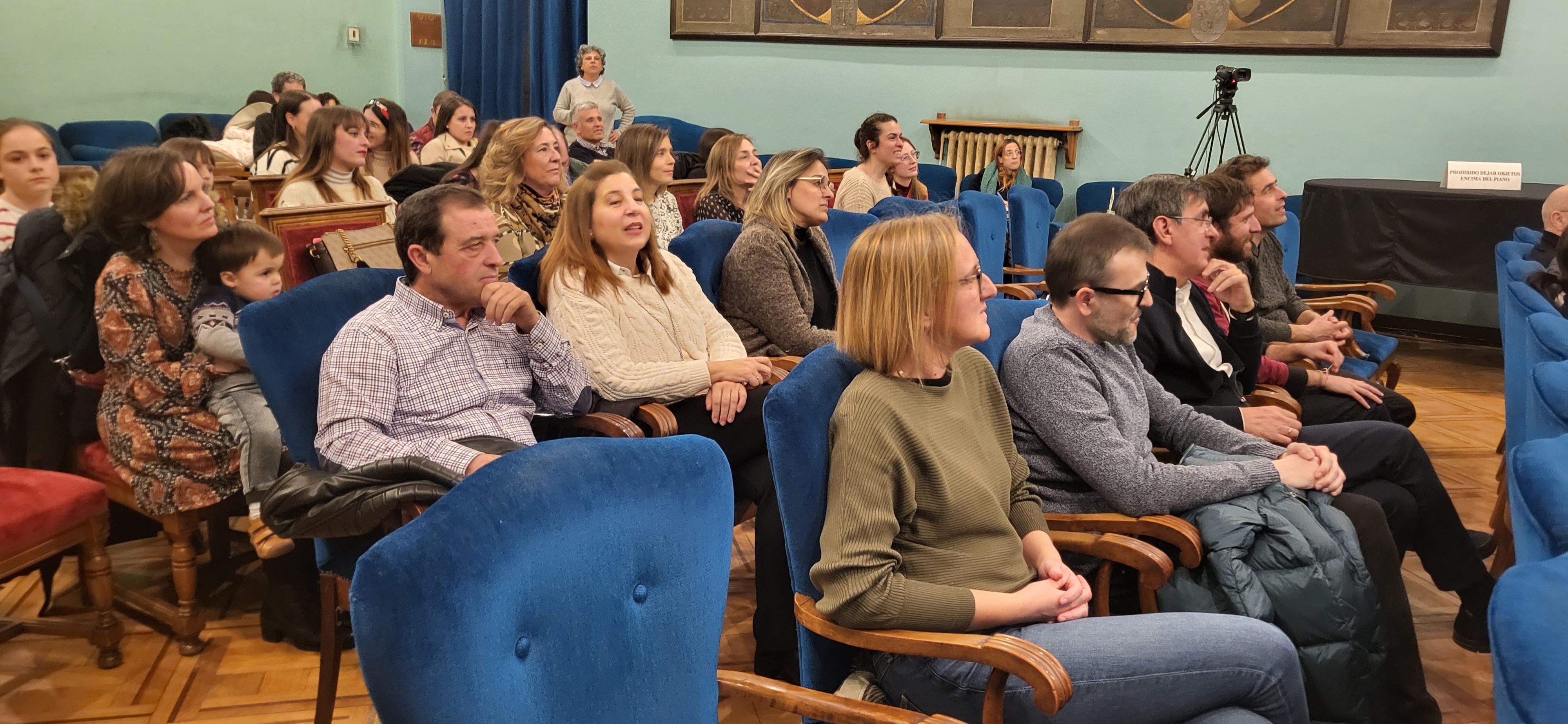 VII Concurso de Relatos de la Asociación de Hipoacúsicos de Huesca. Foto Myriam Martínez 