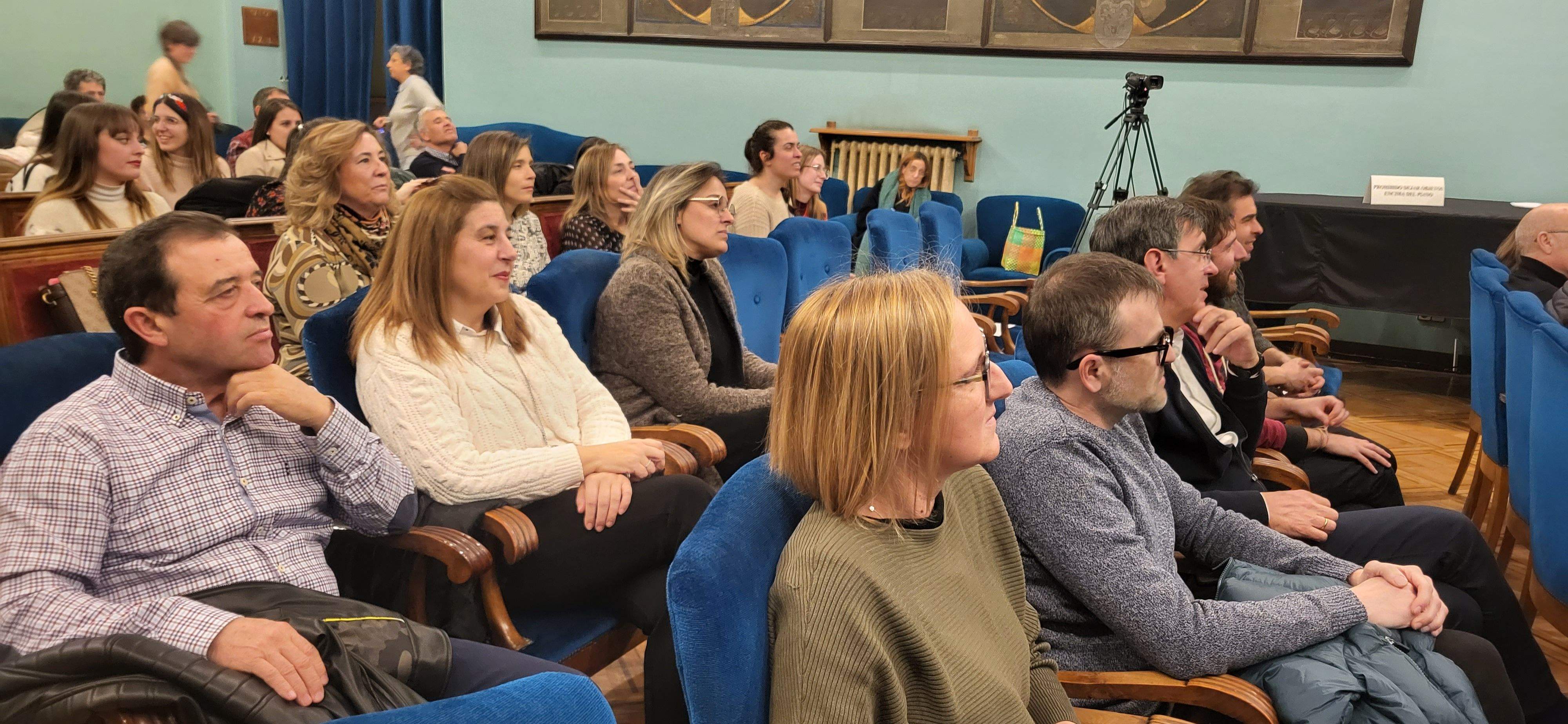 VII Concurso de Relatos de la Asociación de Hipoacúsicos de Huesca. Foto Myriam Martínez 