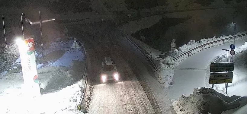 Nuevas nevadas complican la circulación en el Pirineo 
